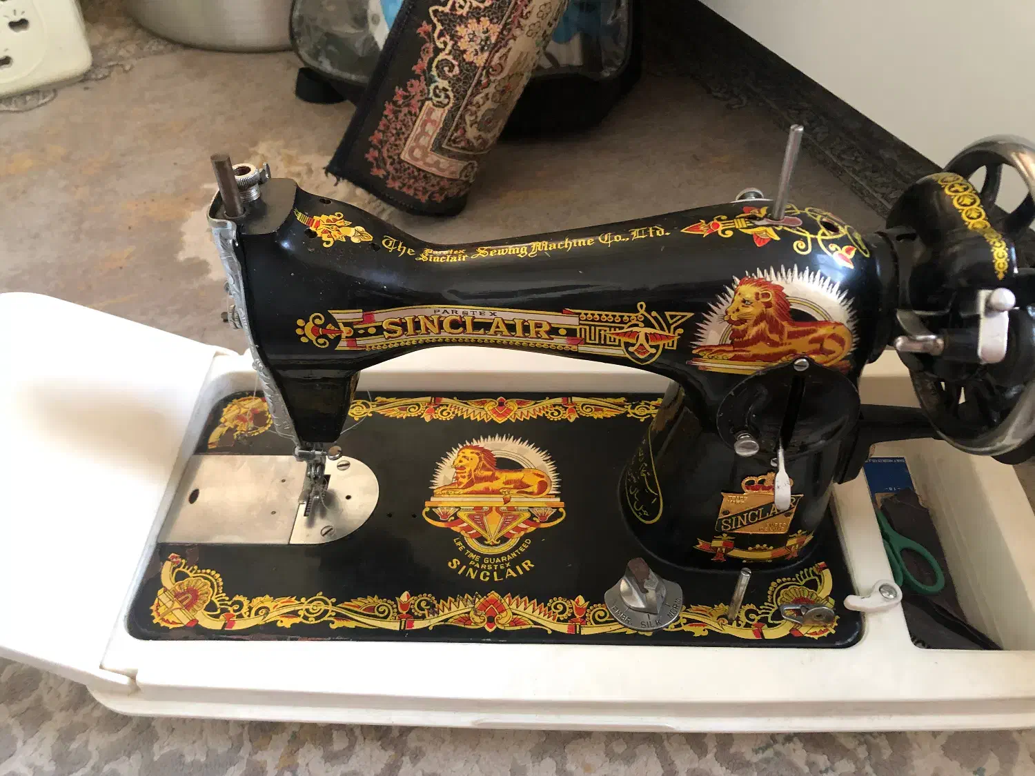 چرخ خیاطی قدیمی ژاپنی|چرخ خیاطی و ریسندگی|ساری, |دیوار