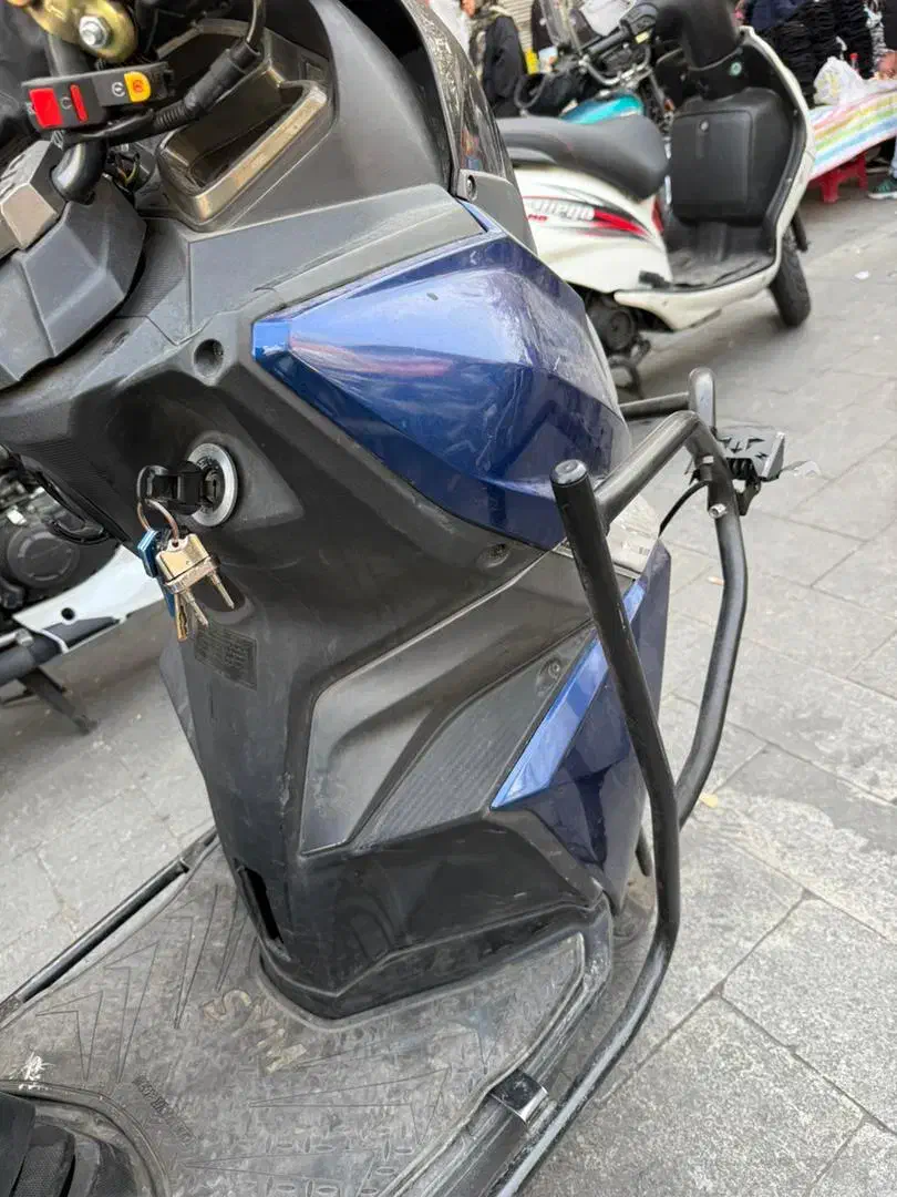 j200 مدل98|موتورسیکلت|تهران, دستغیب|دیوار