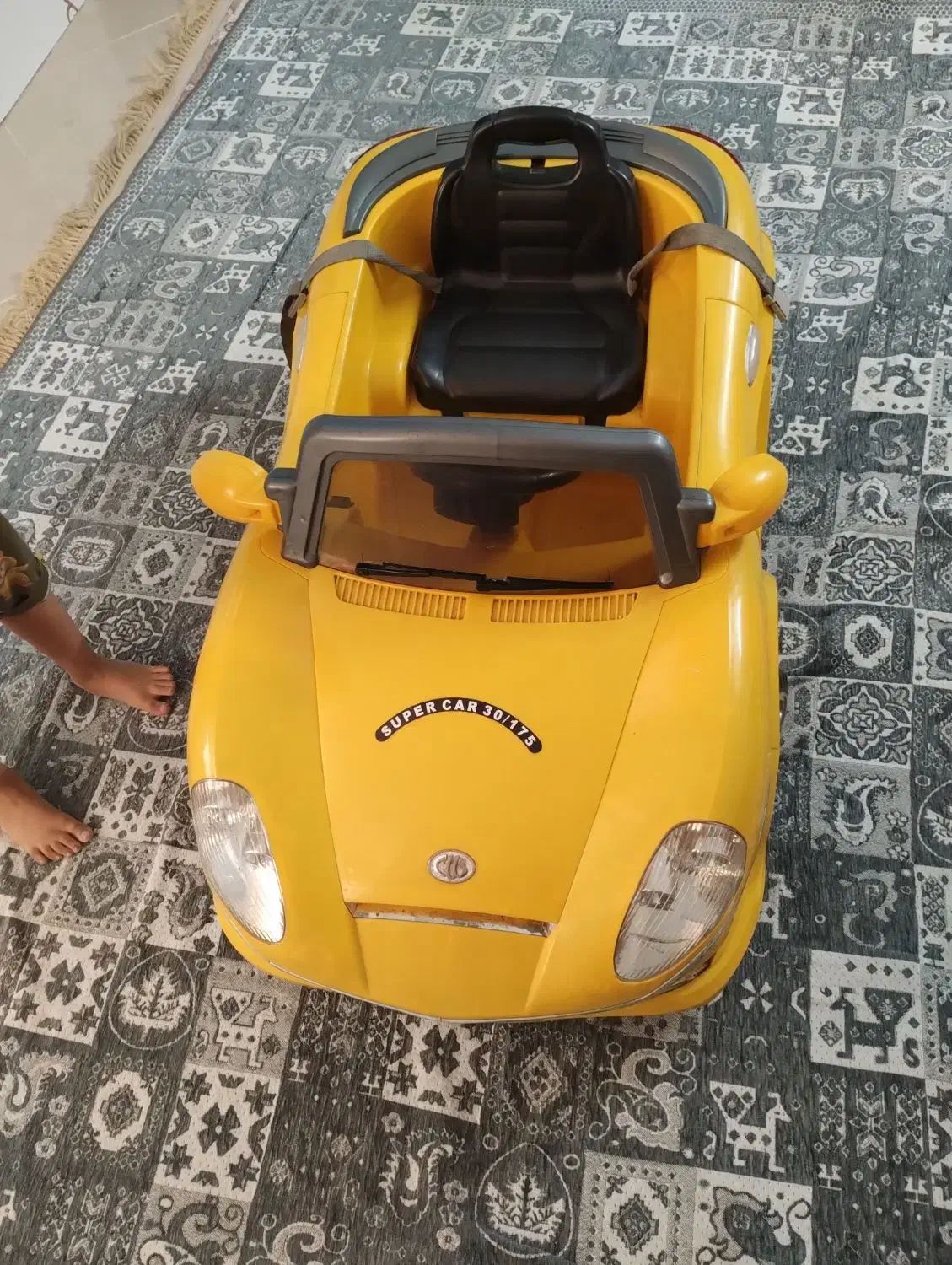 ماشین شارژی|اسباببازی بچه|اراک, |دیوار