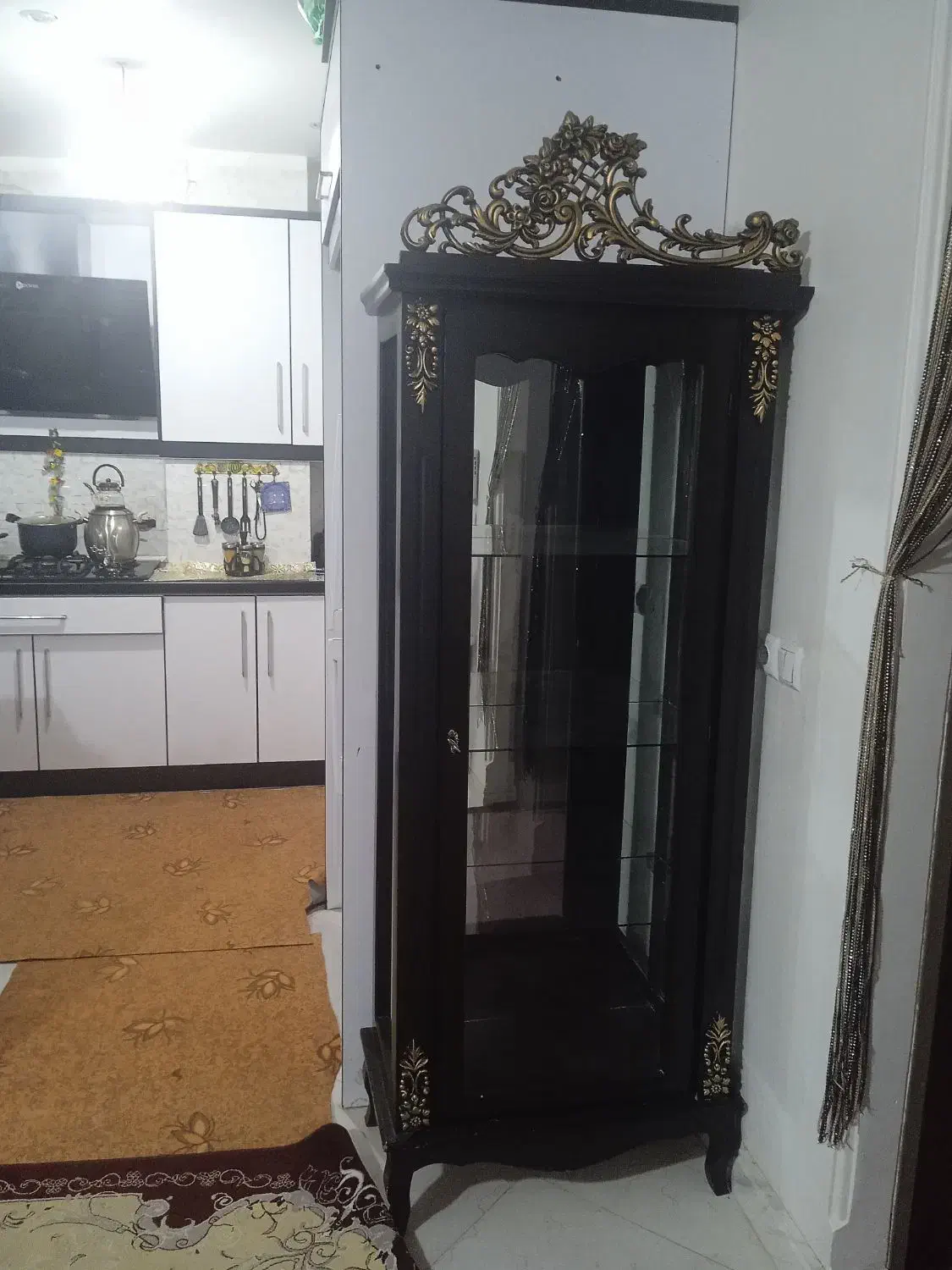 بوفه در حد نو|بوفه، ویترین، کنسول|ماهدشت, |دیوار