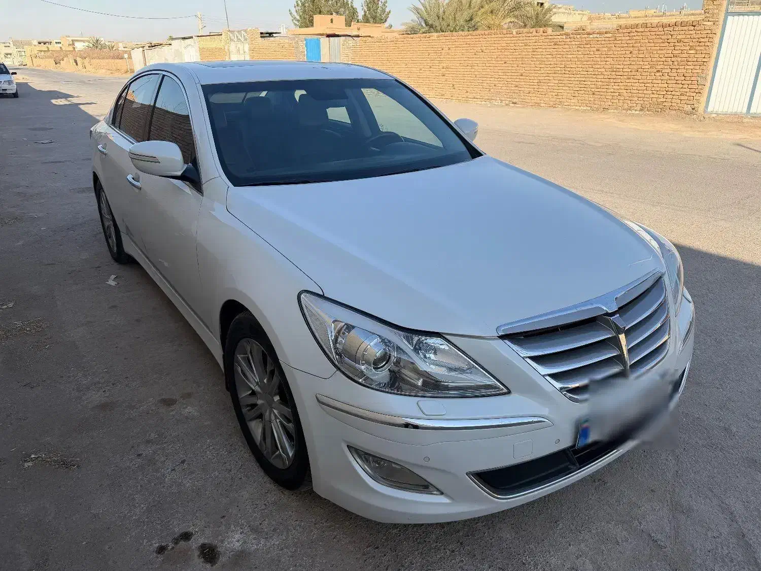 جنسیس۲۰۱۳|خودرو سواری و وانت|یزد, |دیوار