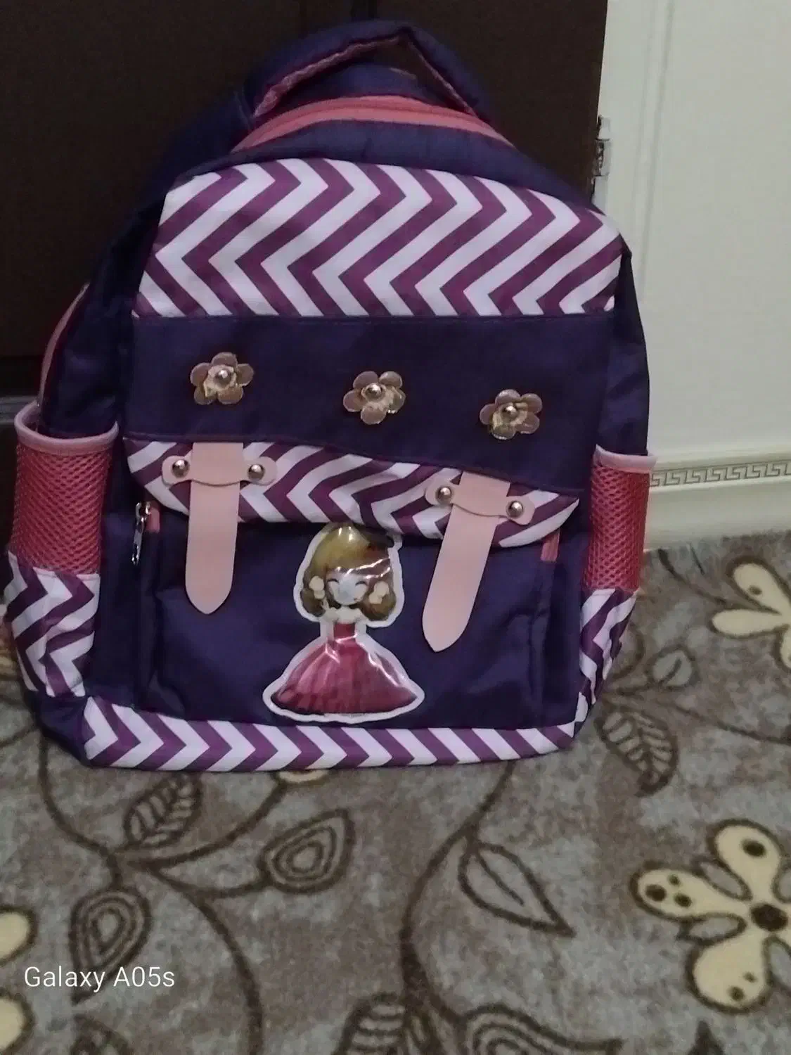 کوله پشتی دخترانه نو|کیف، کفش، کمربند|کرج, کوی فرهنگ|دیوار