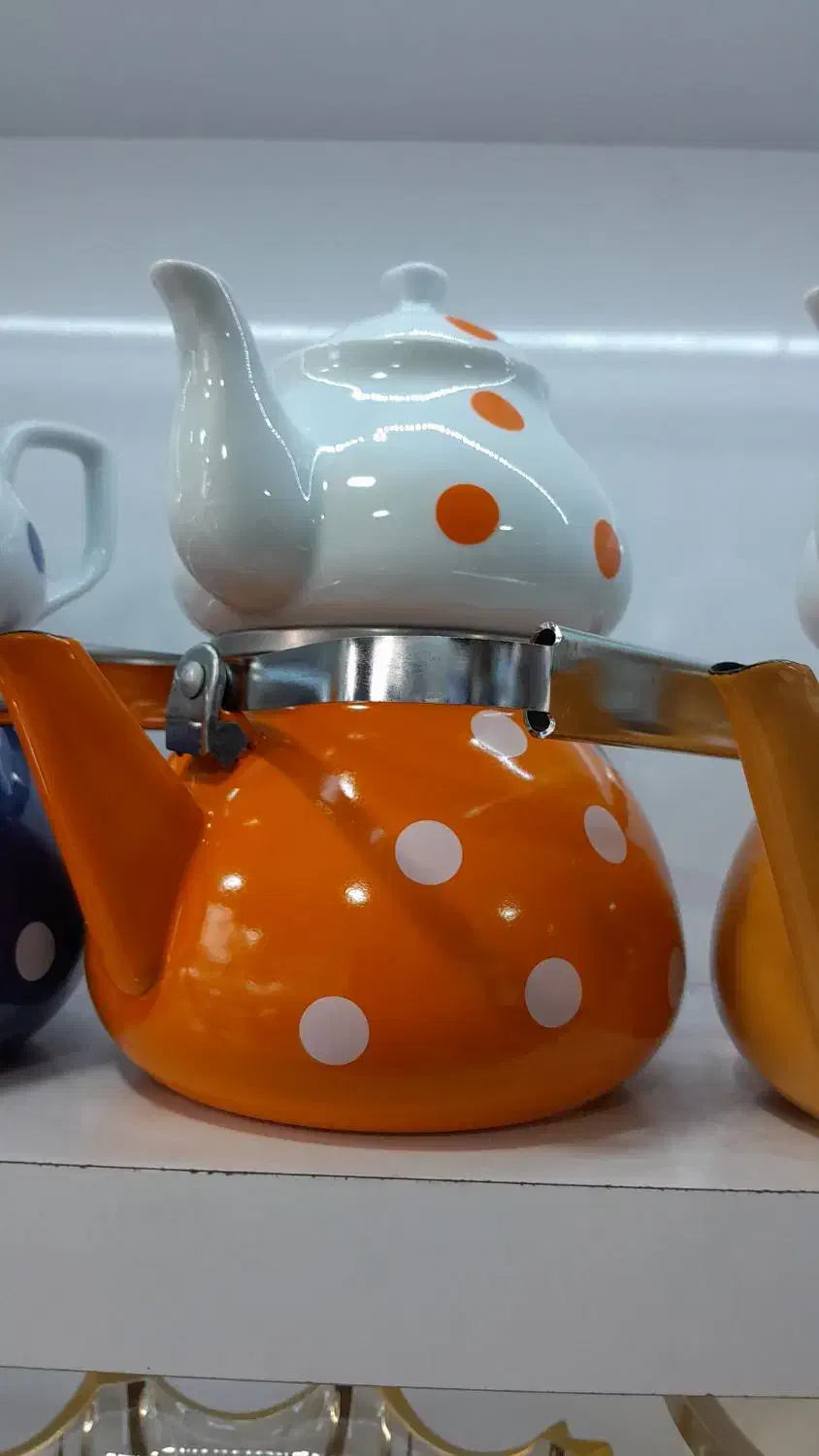 در طرح های جذاب قوری چینی کتری لعاب قیمت فقط1/650|قوری، کتری، قهوه‌ساز دستی|رشت, فلسطین|دیوار