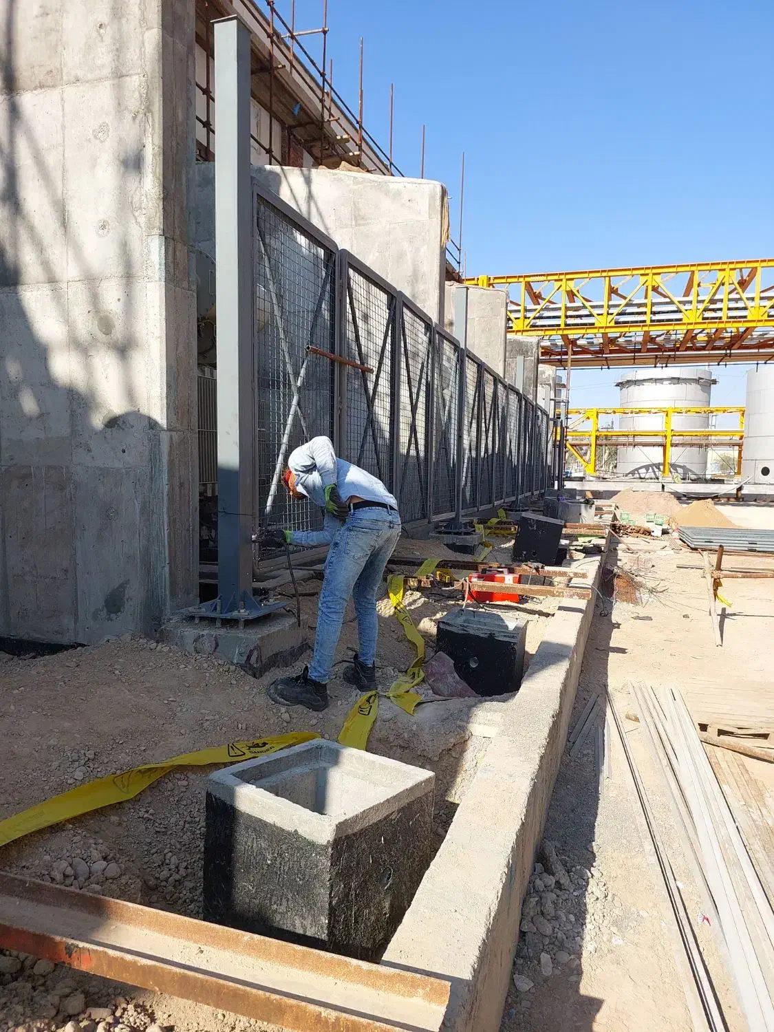 جوشکاری سیار(کار تمیز،قیمت مناسب)|خدمات پیشه و مهارت|بندر ماهشهر, |دیوار