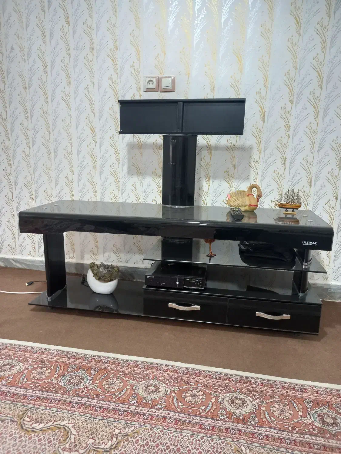 بوفه و میز تلوزیون|بوفه، ویترین، کنسول|خرمآباد, |دیوار