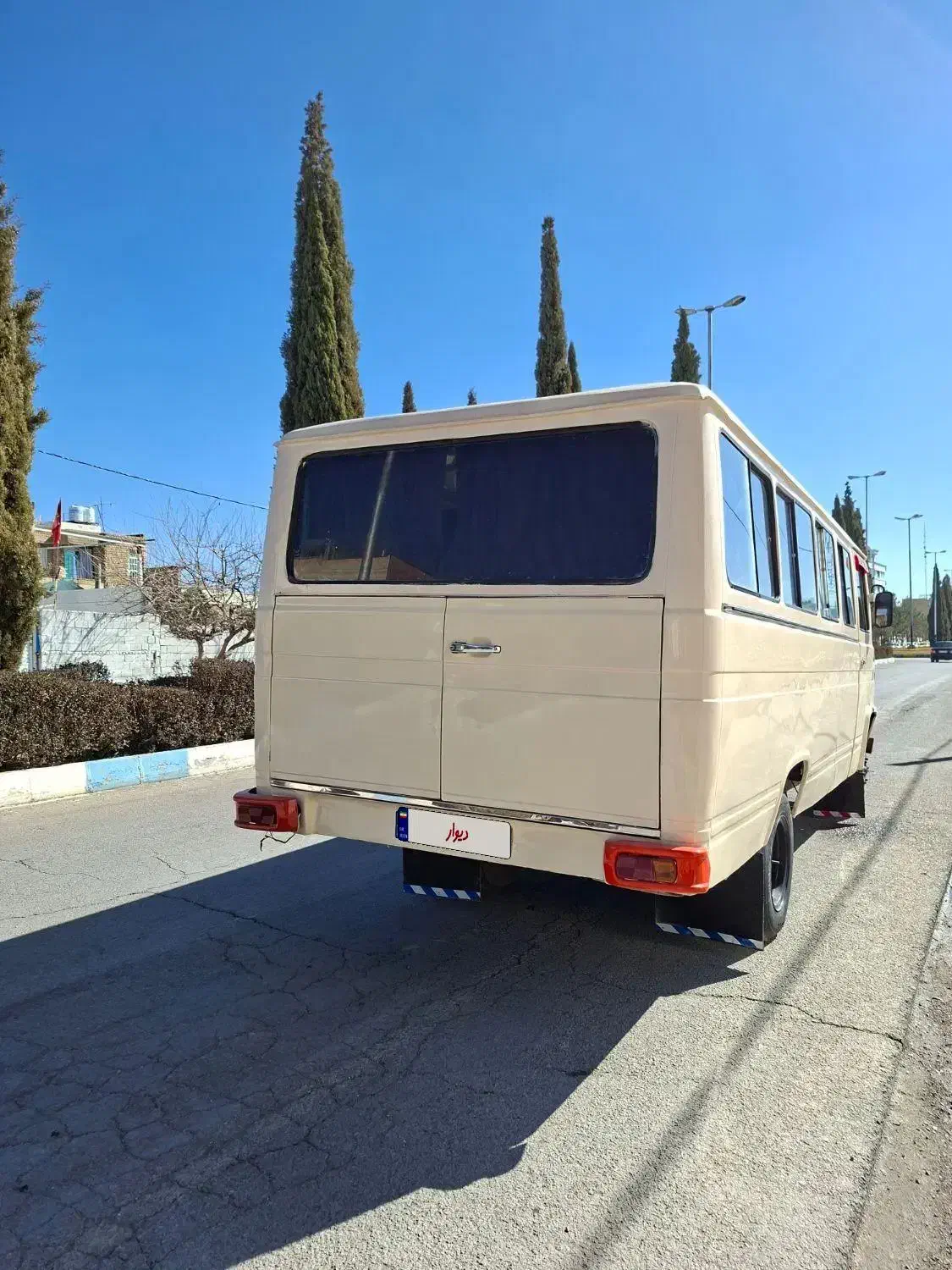 مینی بوس بنز مدل68|خودرو سنگین|مرودشت, استادیوم‎|دیوار