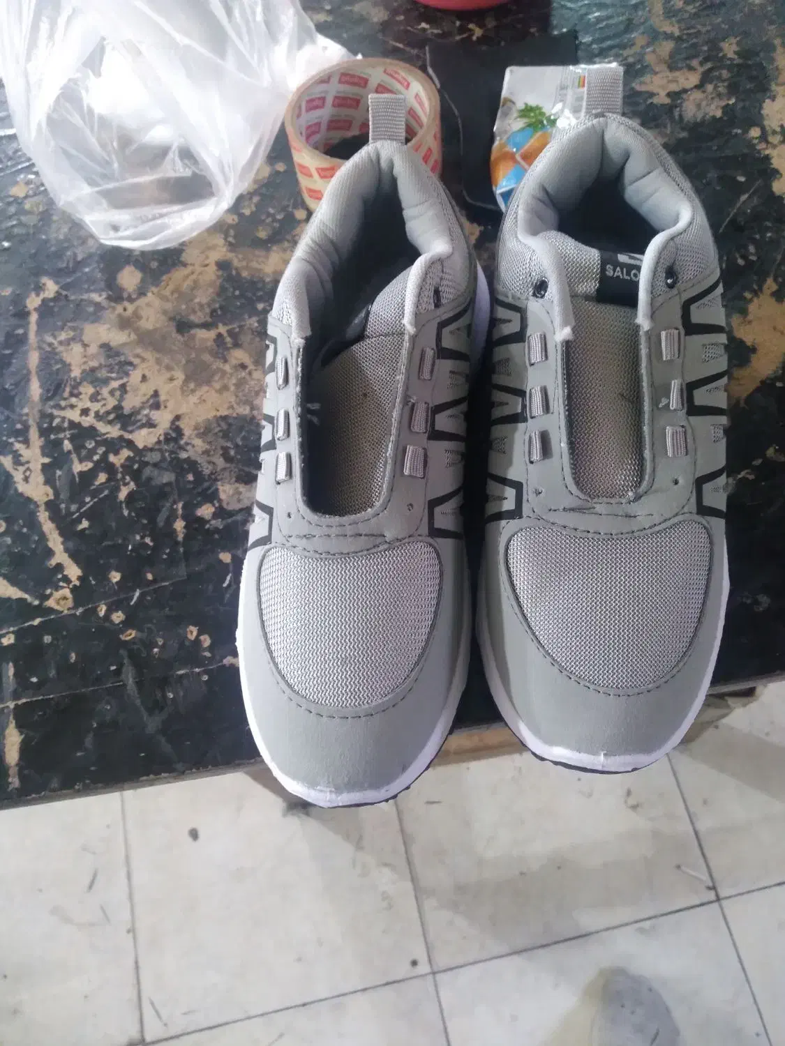 کفش|کیف، کفش، کمربند|نسیم‌شهر, |دیوار