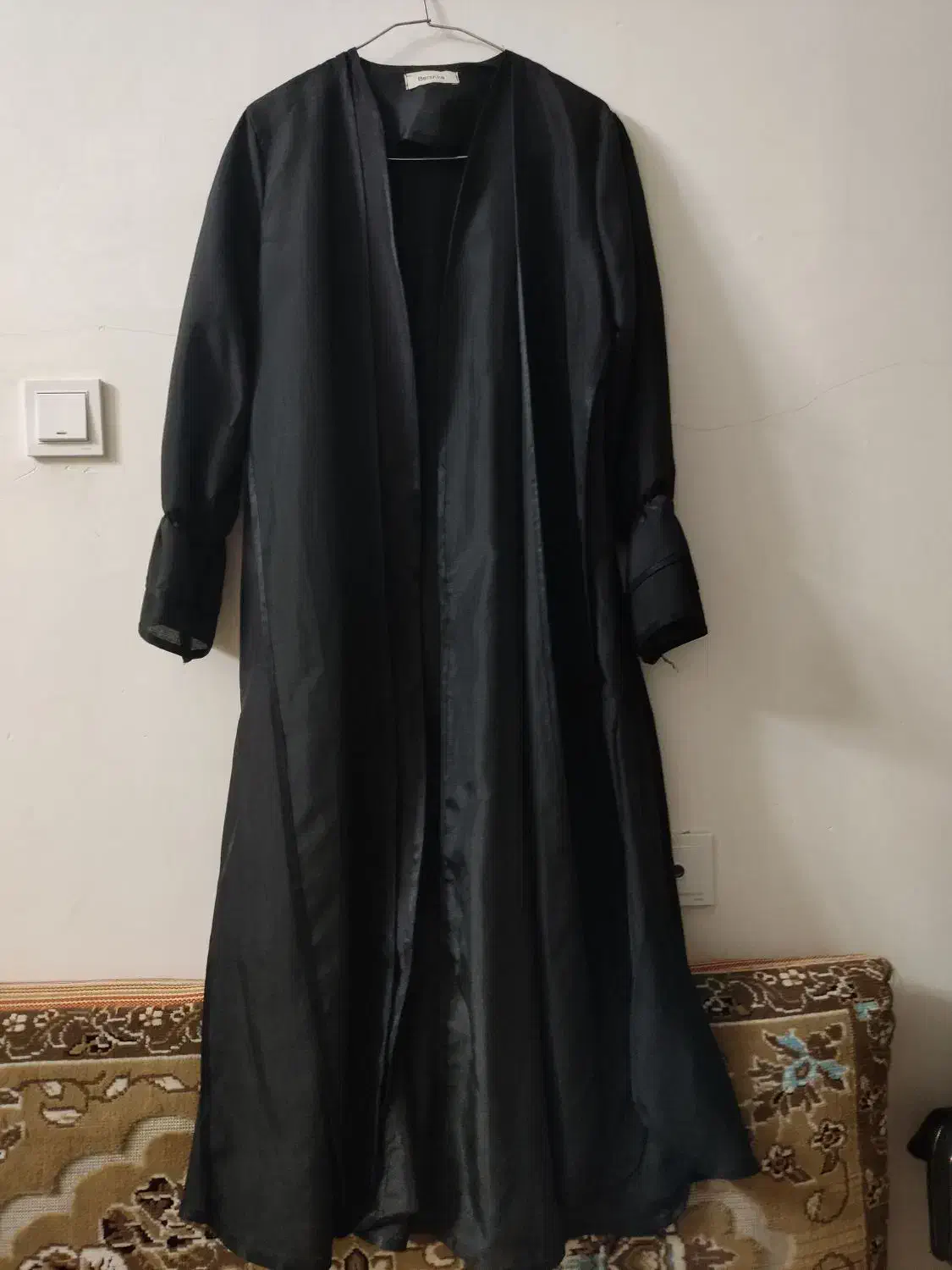 مانتو|لباس|پاکدشت, کبودگنبد|دیوار