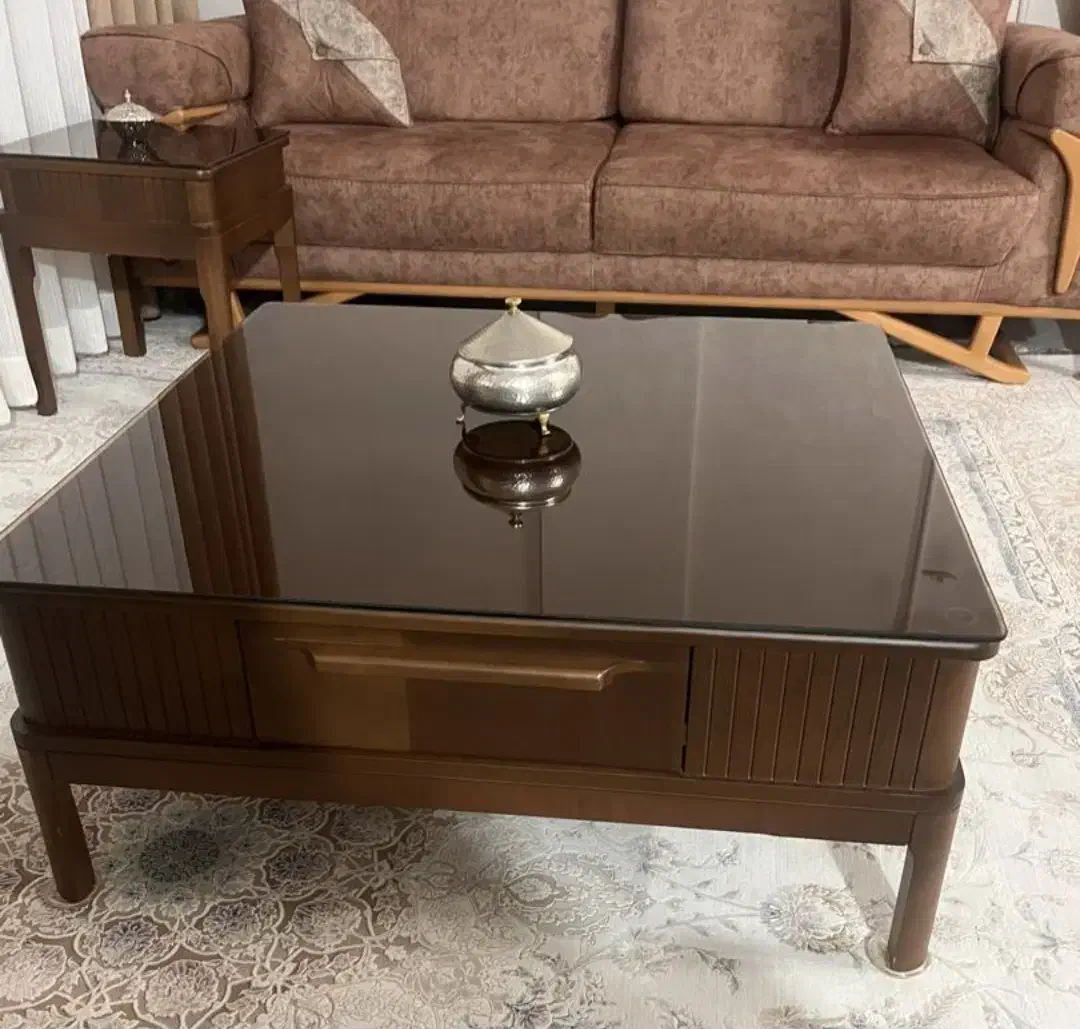 جلومبلی|مبلمان خانگی و میز عسلی|کرج, شهرک بهداری|دیوار