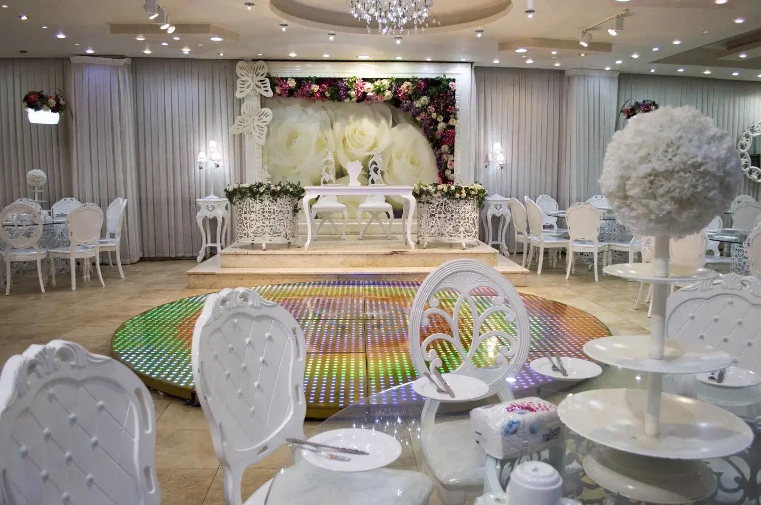 تالار پذیرایی هما|خدمات پذیرایی، مراسم|تبریز, |دیوار