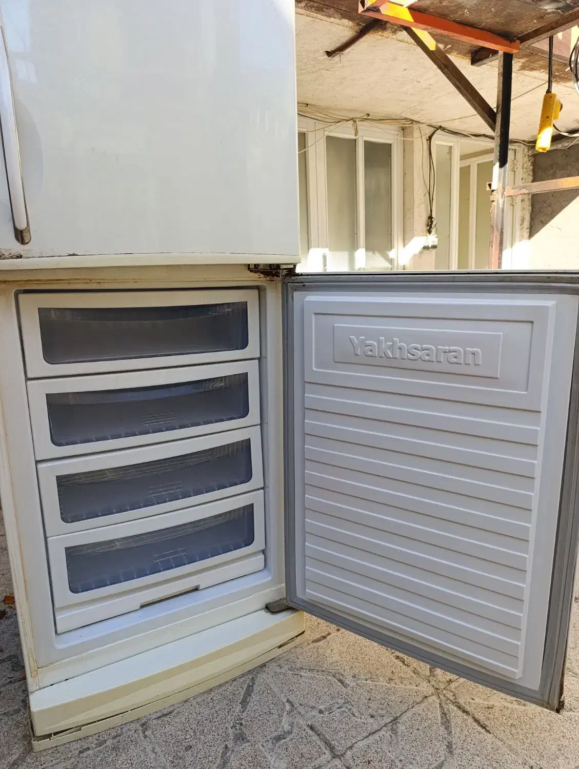 یخچال فریزر دو درب یخساران|یخچال و فریزر|اردبیل, |دیوار