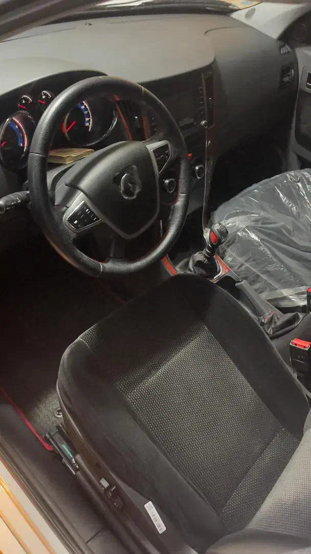 دنا پلاس توربو ۶ دنده دستی|خودرو سواری و وانت|کرمانشاه, |دیوار