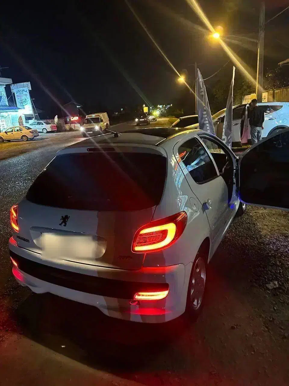 ۲۰۷ پانا|خودرو سواری و وانت|فومن, |دیوار