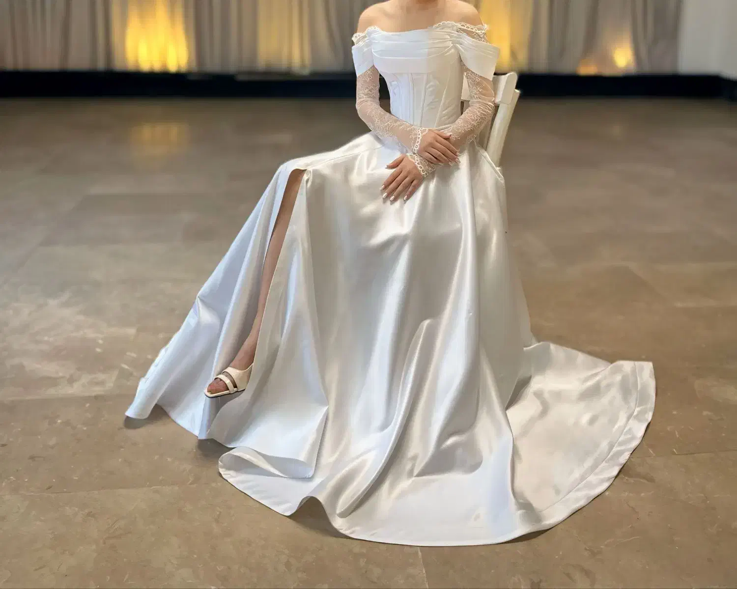 لباس عروس|لباس|آق قلا, |دیوار