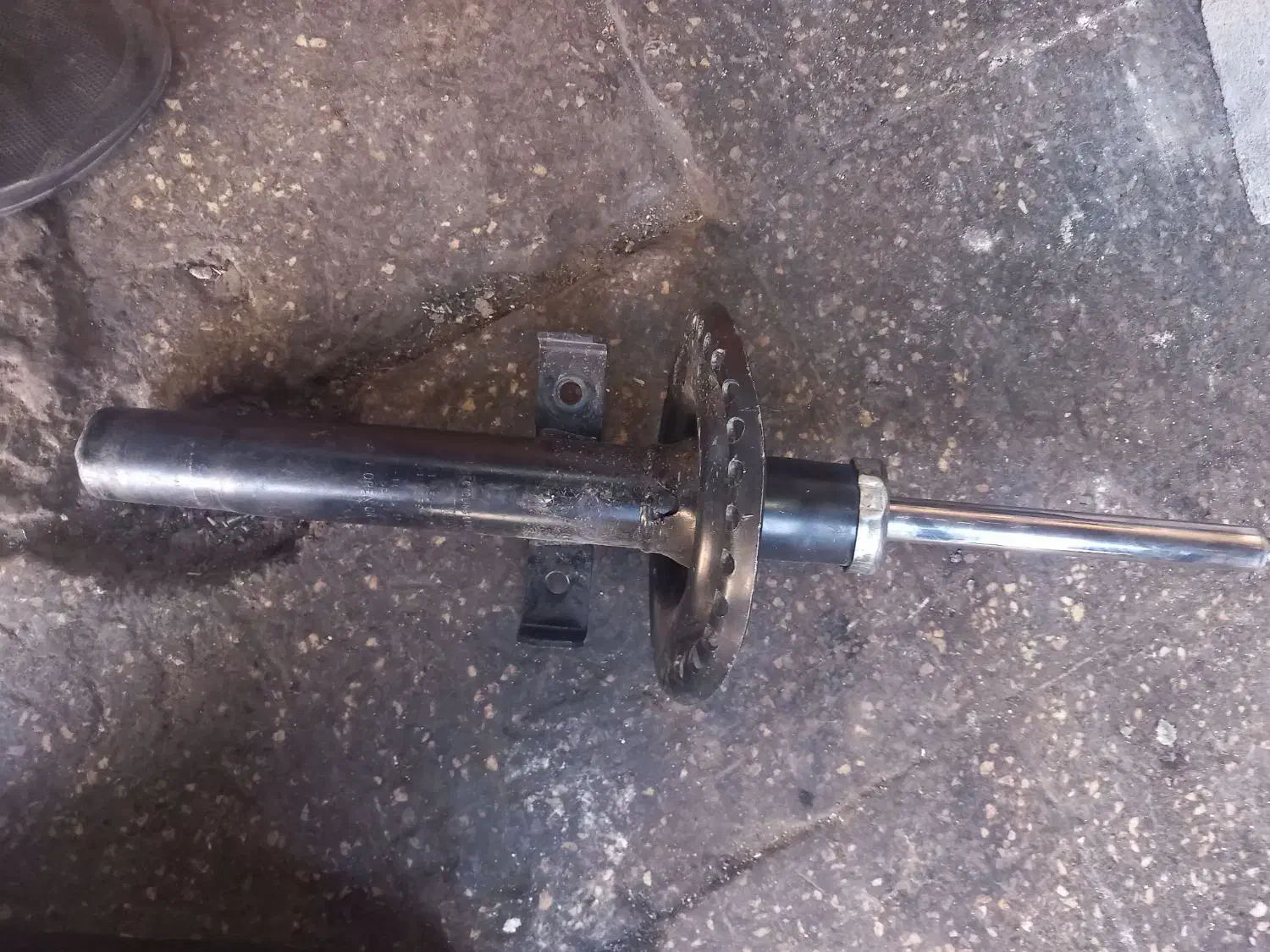 لوازم جلوبندی مگان|قطعات یدکی و لوازم جانبی|قم, ولیعصر|دیوار