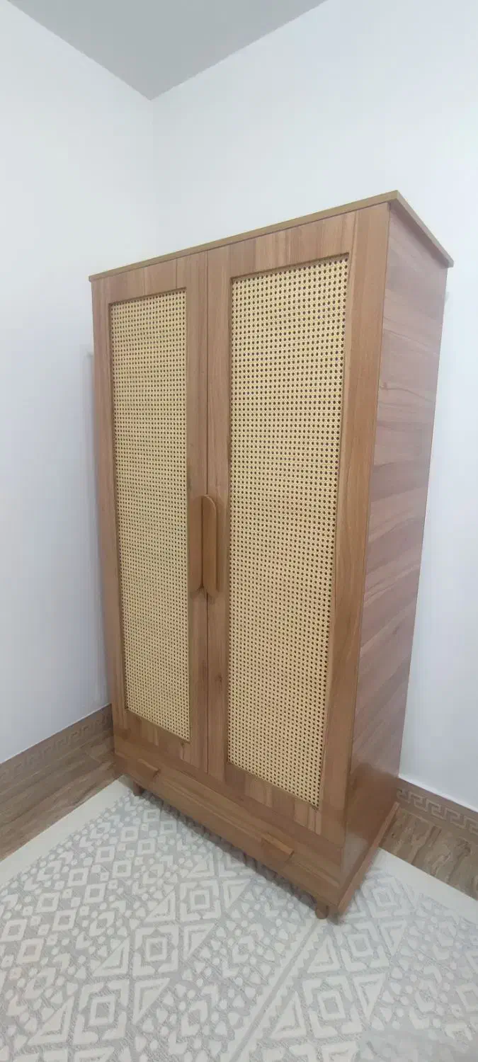 سیسمونی کودک|تخت و صندلی بچه|مبارکه, |دیوار