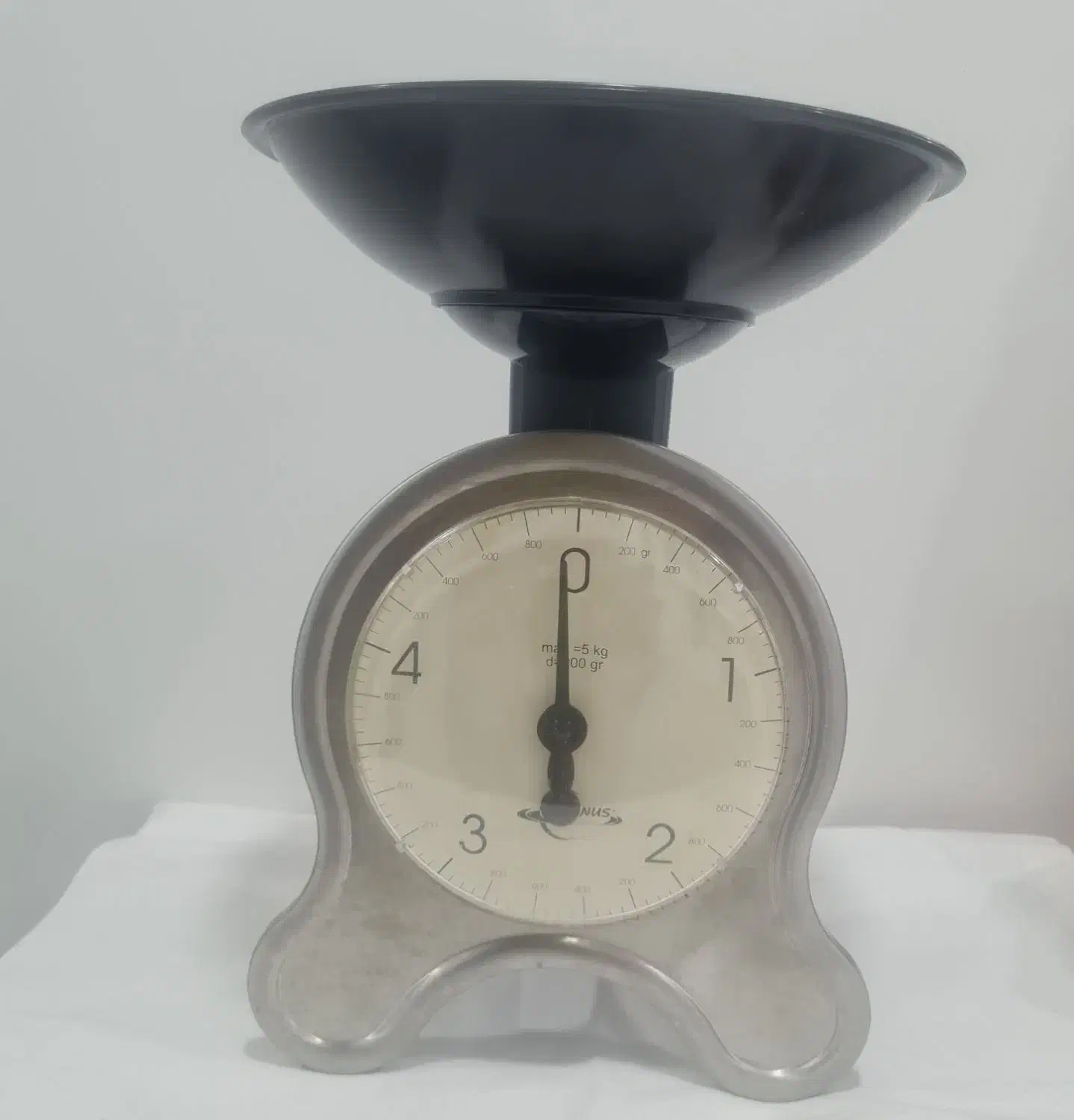 ترازو خانگی|تجهیزات ورزشی|کرمان, |دیوار