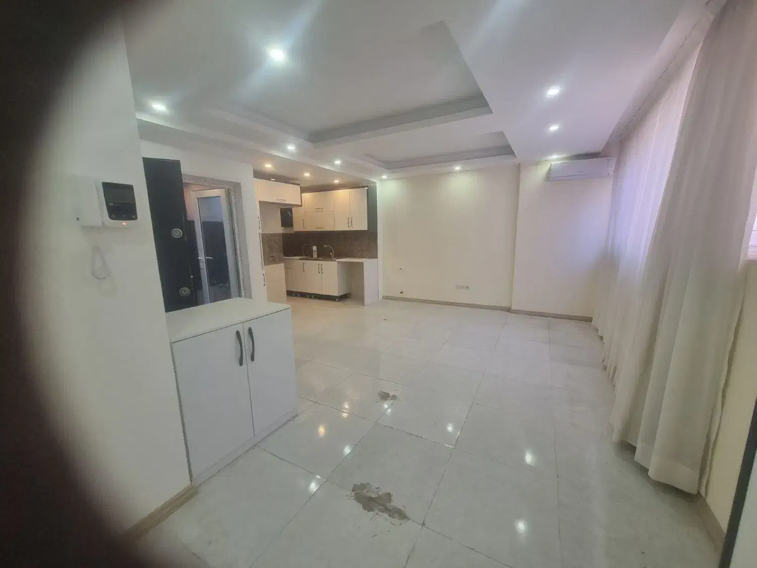 سوئیت ۴۰ متری. مناسب سرمایه گذاری.|فروش آپارتمان|شیراز, قدوسی شرقی|دیوار