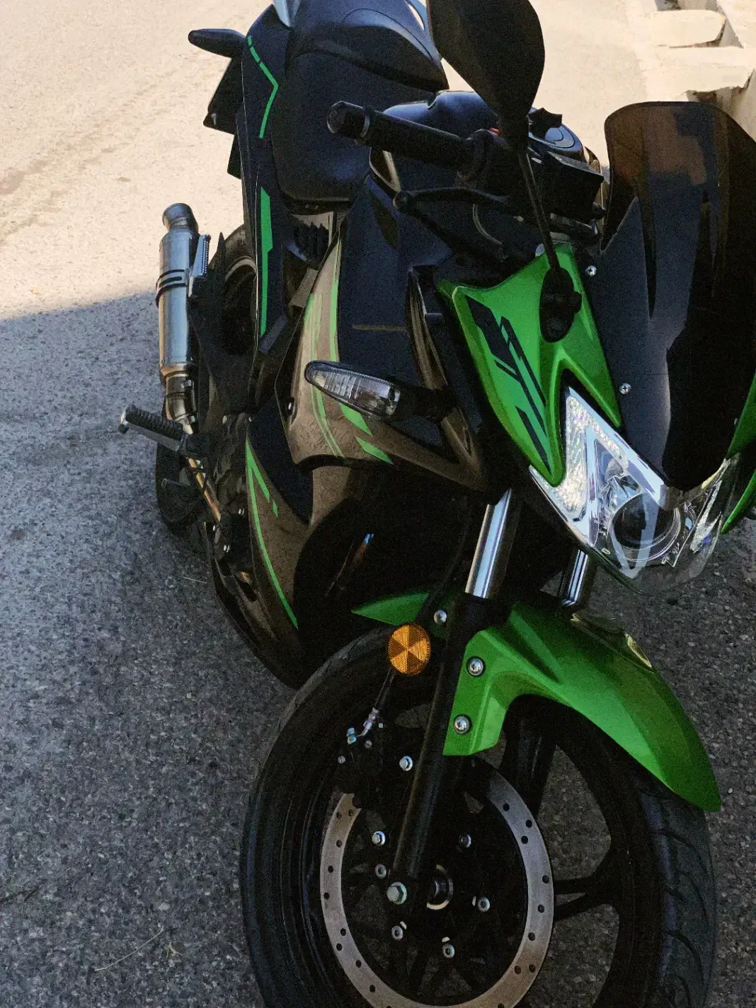 مگلی 200R|موتورسیکلت|خرم بید, |دیوار