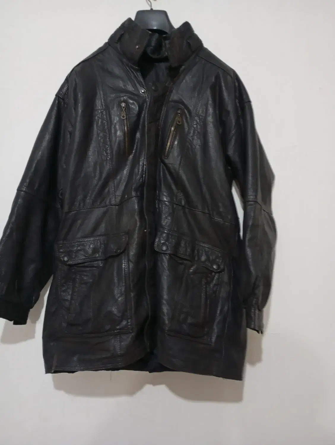 کاپشن چرم پلیسی|لباس|خوی, |دیوار