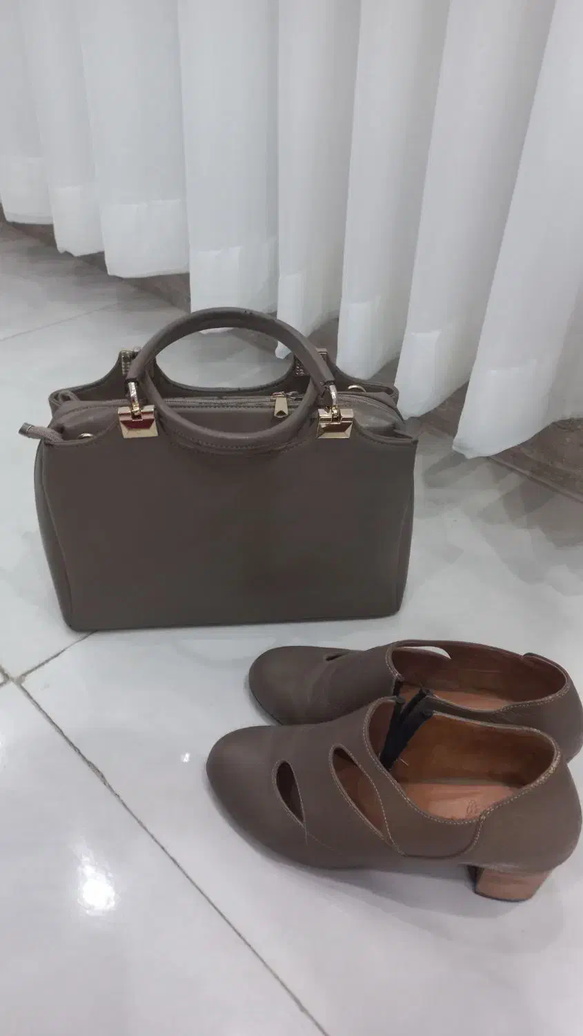 کیف و کفش ست رنگ نسکافه ای ، چرم اصل|کیف، کفش، کمربند|رشت, یخسازی|دیوار