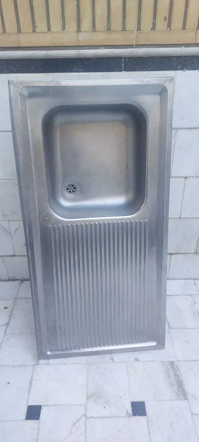 سینک|آب‌چکان و نظم‌دهنده ظروف|قم, کلهری|دیوار