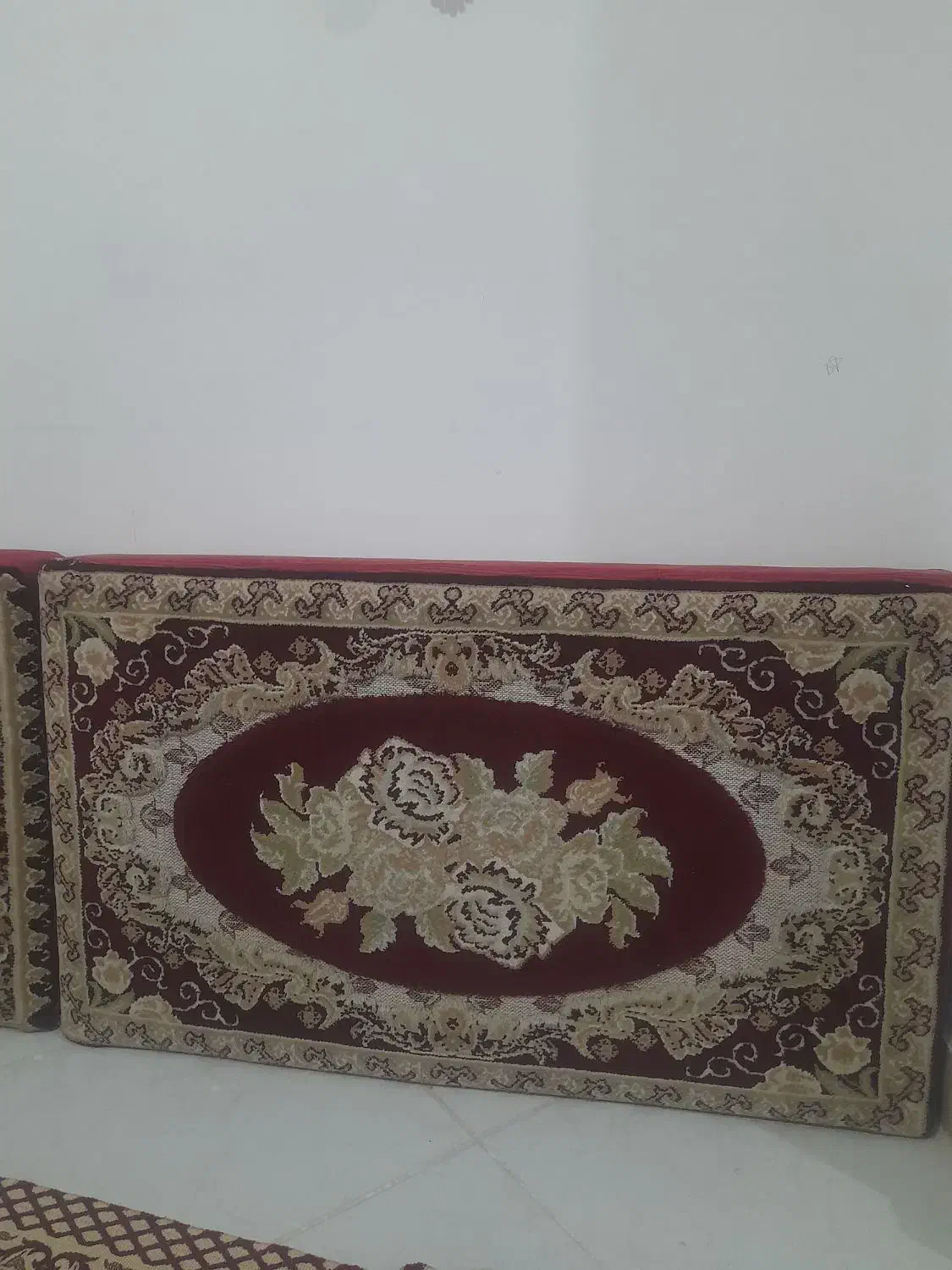 پشتی|پشتی|ساوه, |دیوار