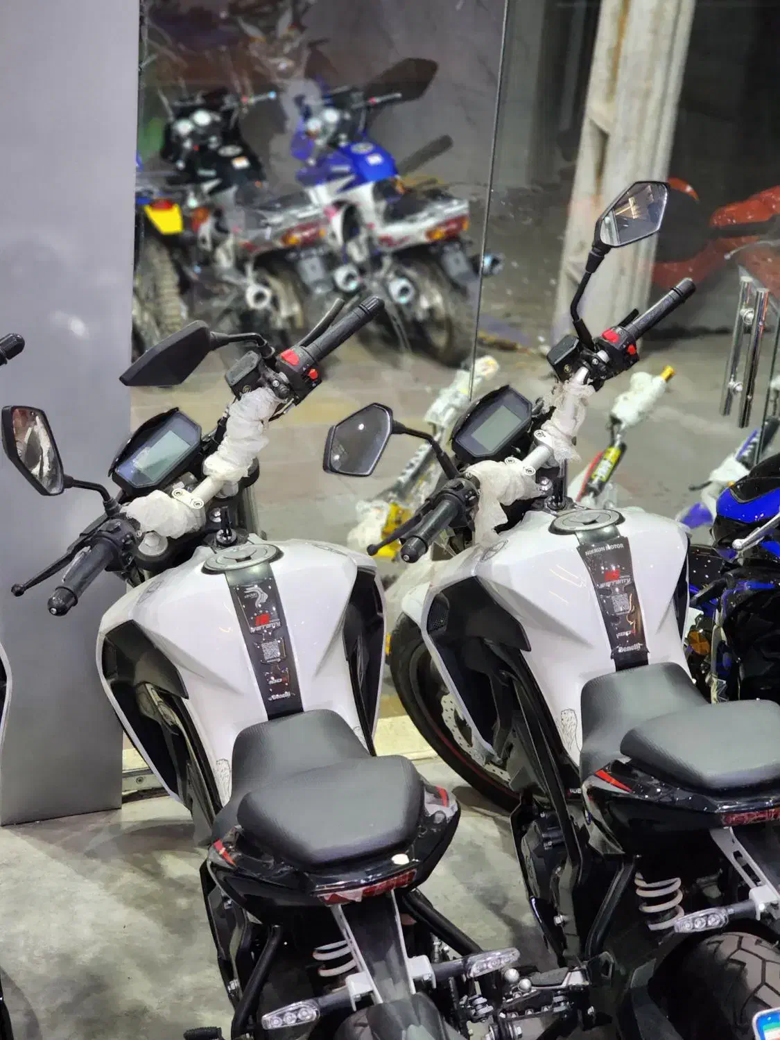 بنلی 180s درحد صفر|موتورسیکلت|کرج, حصارک پایین|دیوار