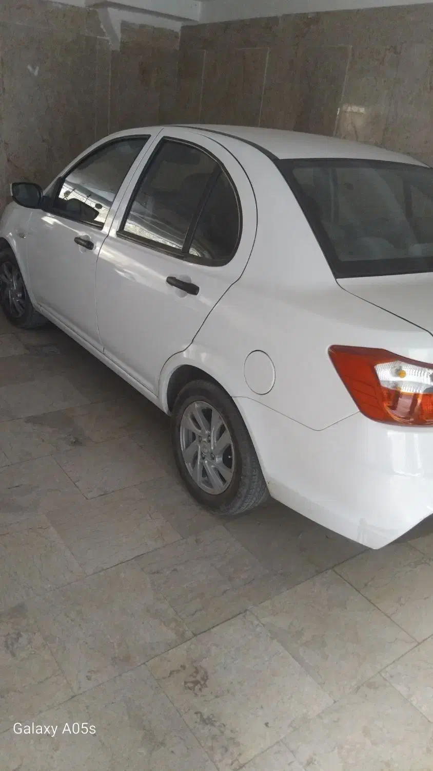 ساینا اتومات 402 گانه85|خودرو سواری و وانت|تهران, شهرک طالقانی|دیوار