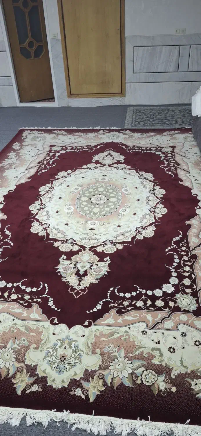 ۳تخته فرش شیخ صفی|فرش|لنجان, |دیوار