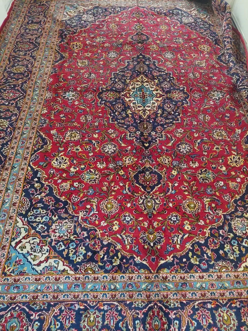 فرش کاشان لچک ترنج|فرش|تهران, خواجه نصیر طوسی|دیوار