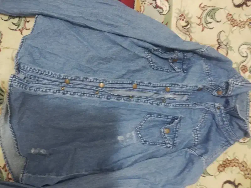 بلور لی|لباس|زابل, |دیوار