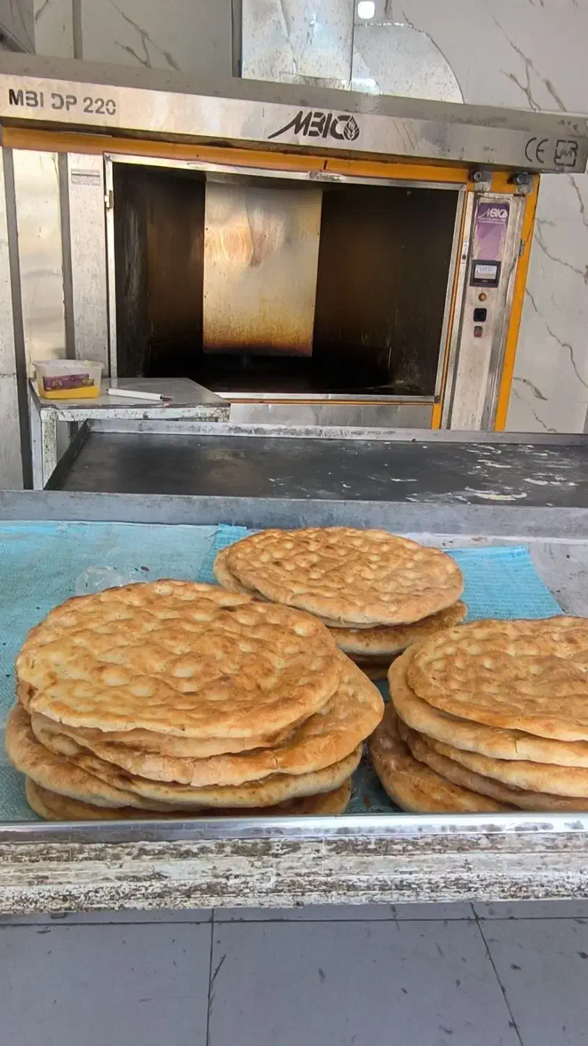 نانوایی دوار معاوضه با فانتزی|ماشینآلات صنعتی|زاهدان, |دیوار