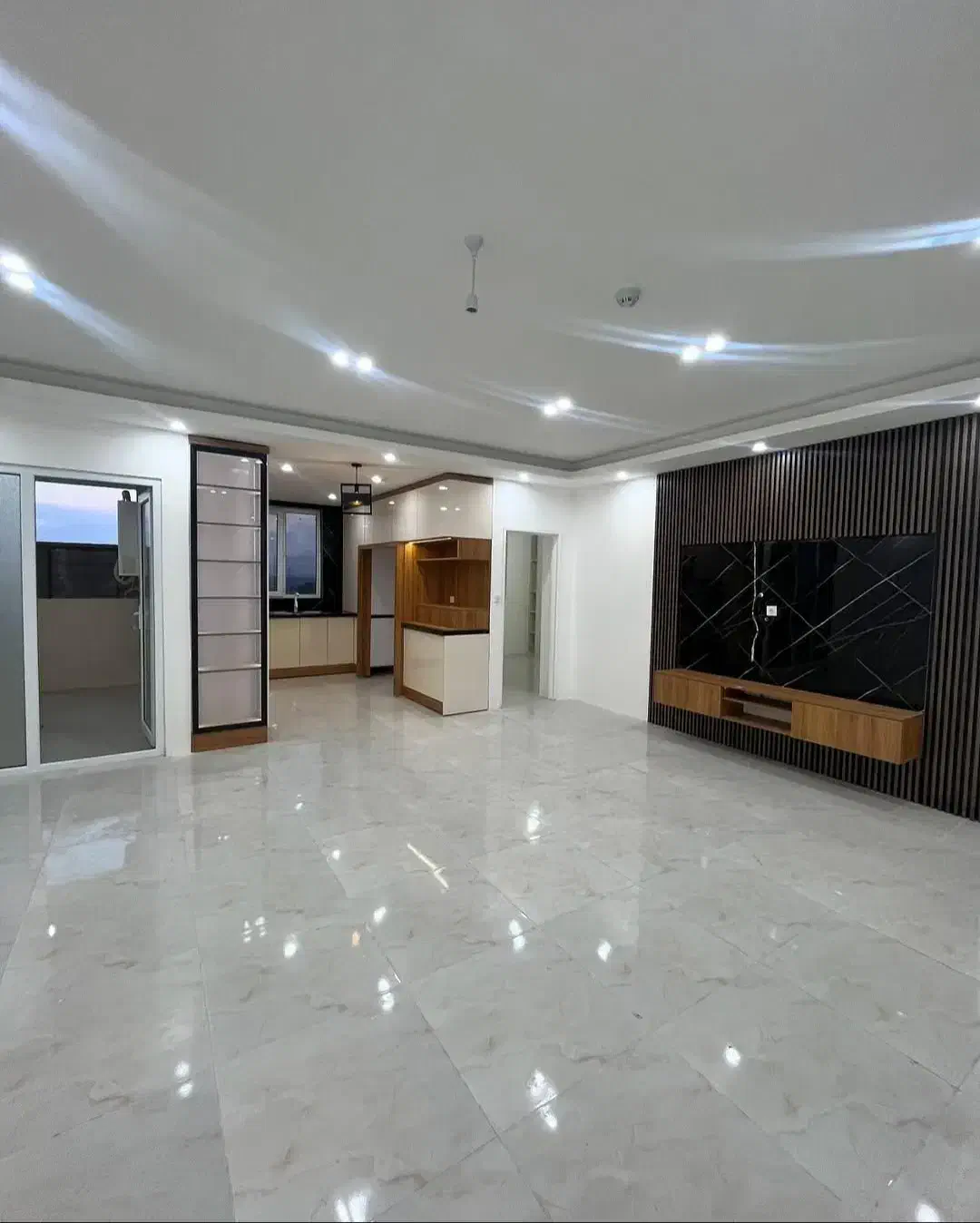 آپارتمان ۱۳۰ متری ۳ خوابه نوساز کلید نخورده|فروش آپارتمان|رویان, |دیوار