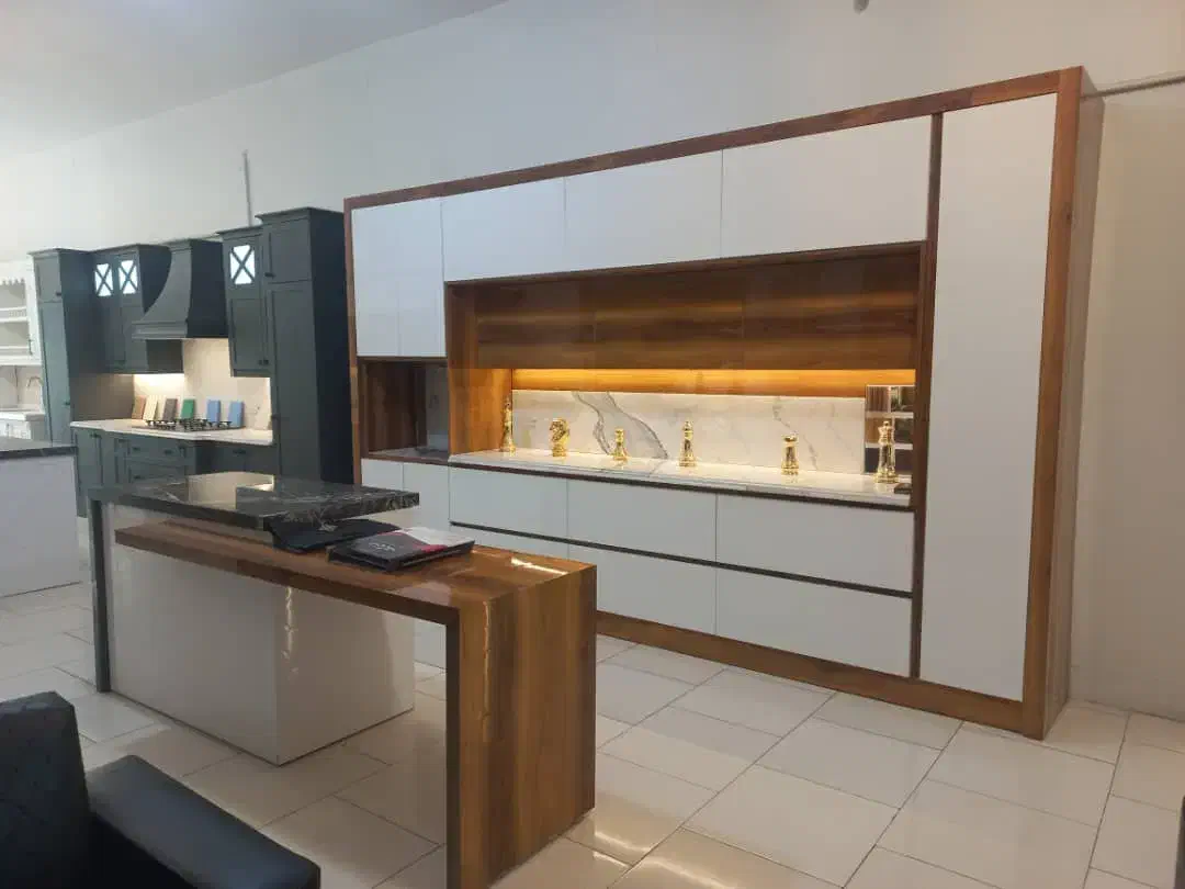 طراحی و ساخت کابینت و کمد دیواری|خدمات پیشه و مهارت|یزد, |دیوار