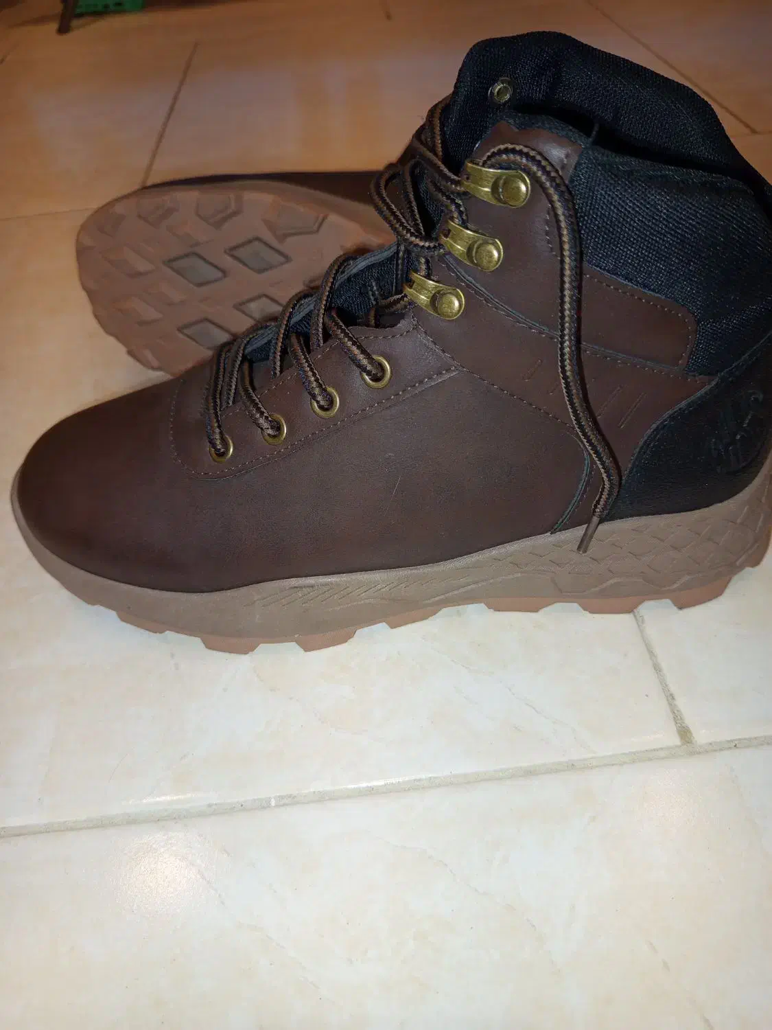 مردانه نو تیمبرلند مارک خارجی در دو سایز ۴۲ و ۴۴|کیف، کفش، کمربند|کرج, مهرویلا جنوبی|دیوار