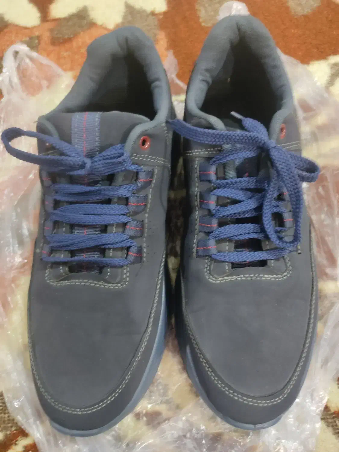 کتانی سایز بزرگ|کیف، کفش، کمربند|اردبیل, |دیوار