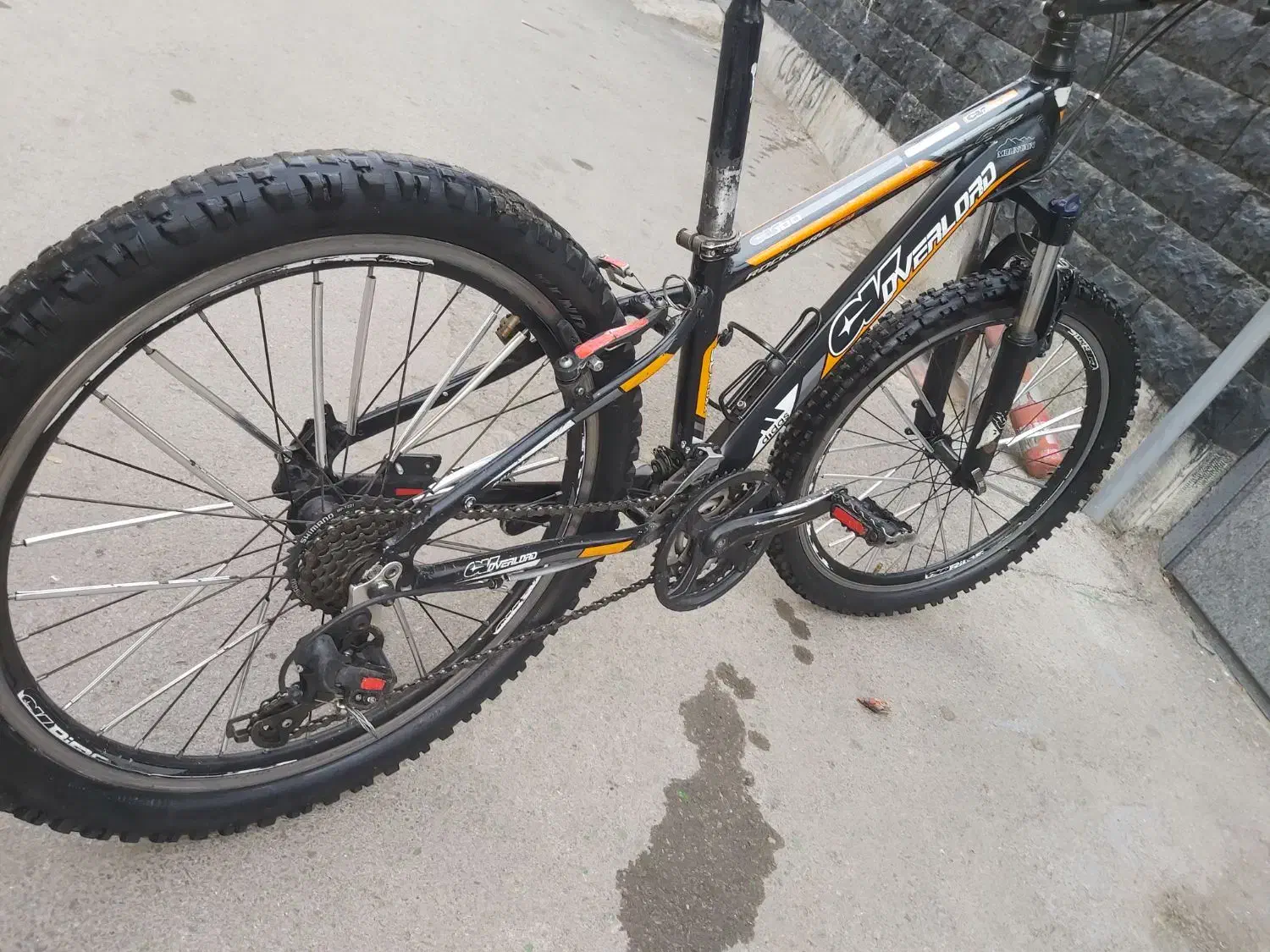 دوچرخه|دوچرخه، اسکیت، اسکوتر|اصفهان, آبشار|دیوار