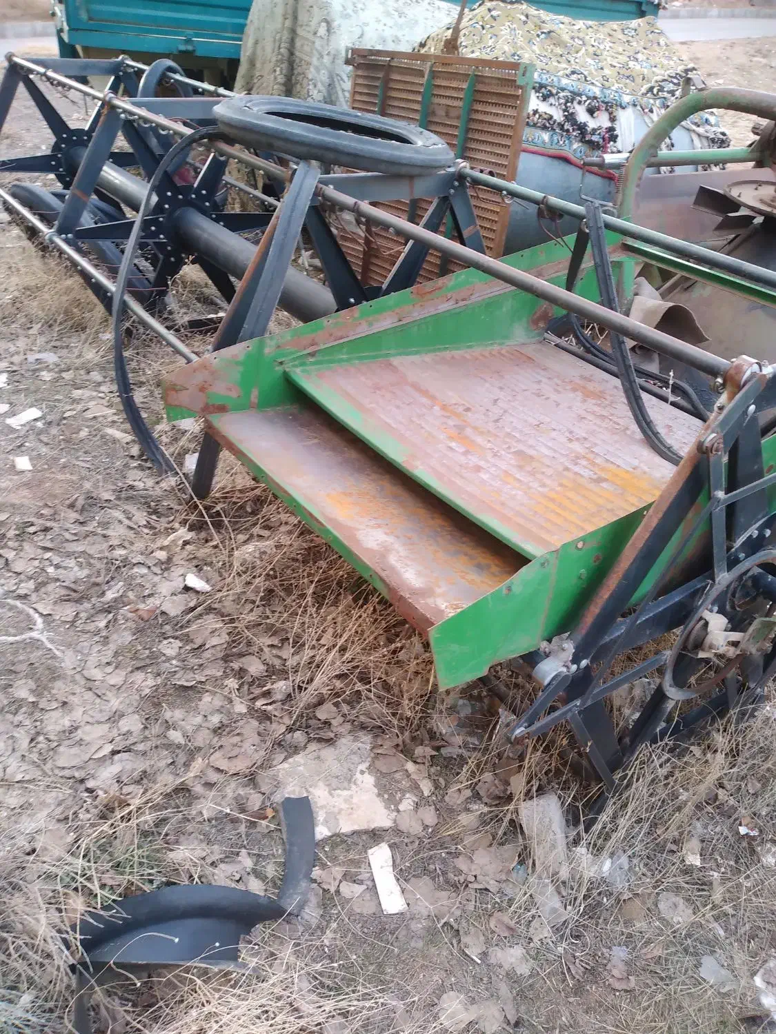 چنگک شرکتی|ماشین‌آلات صنعتی|قیدار, |دیوار