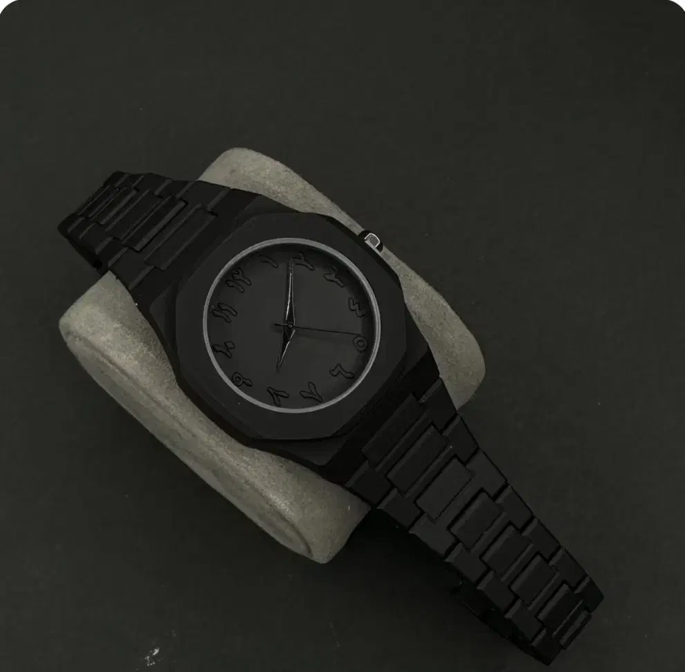 ساعت فول مشکی|ساعت|قوچان, |دیوار