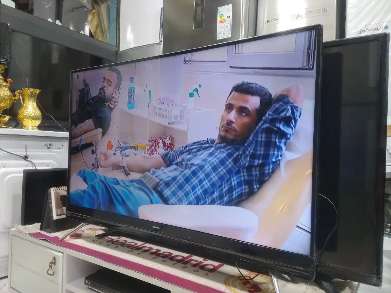 ال ای دی ۴۳ اینچ سامسونگ بلوتوثی|تلویزیون و پروژکتور|پرند, فاز ۲|دیوار