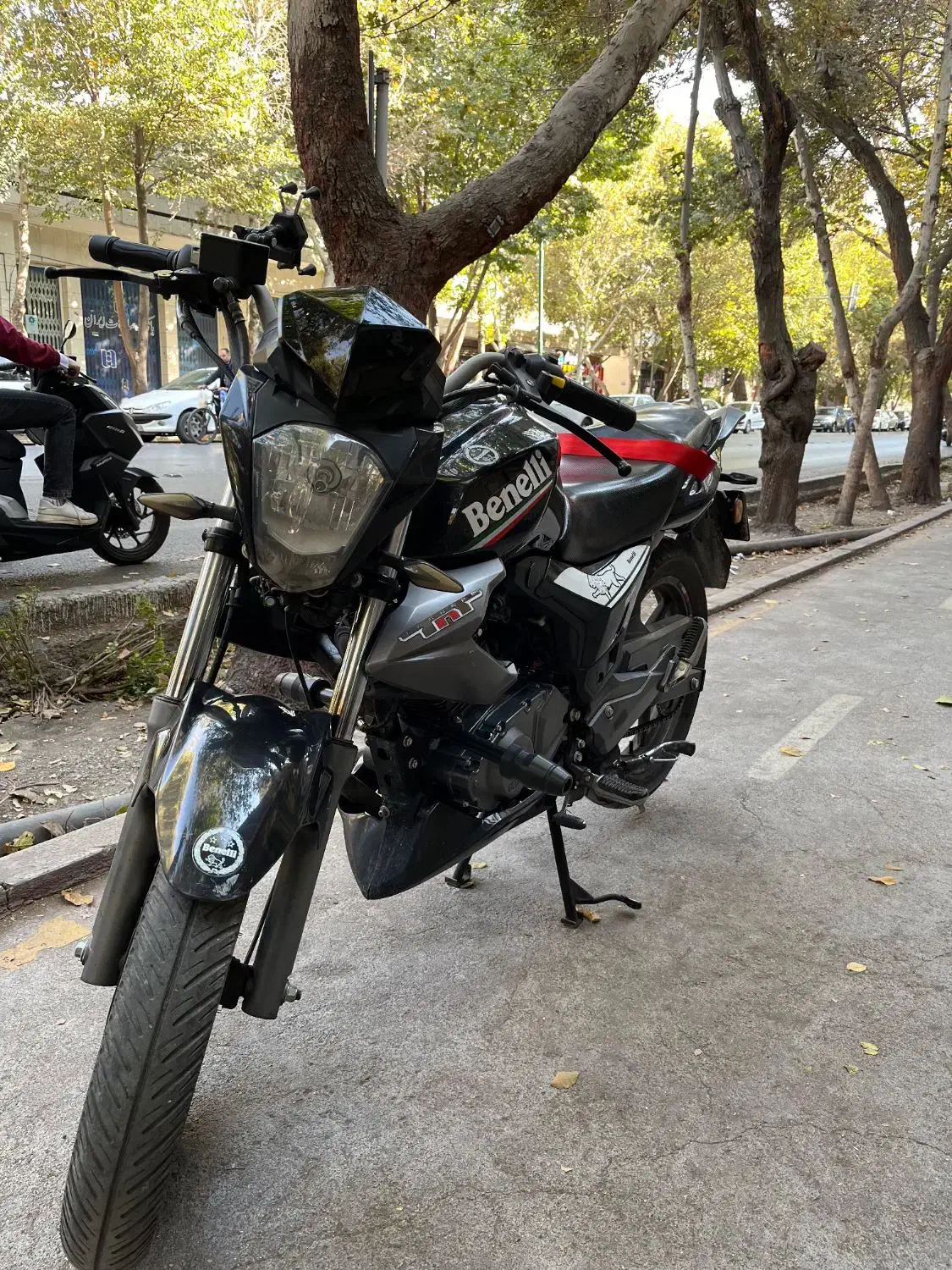 بنلی ۱۵۰ فیس قدیم مدل ۹۷ کم کار و خاص|موتورسیکلت|اصفهان, نقش جهان|دیوار