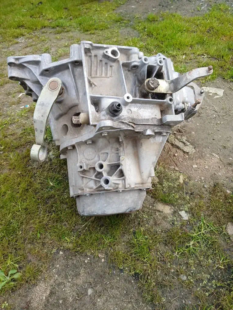 گیربکس و سرسیلندر زانتیا و پژو|قطعات یدکی و لوازم جانبی|رشت, پل تالشان|دیوار