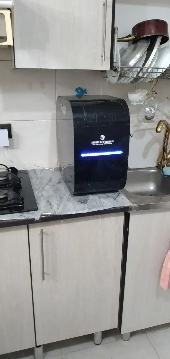 دستگاه تصفیه آب خانگی تایوانی AEC|آب‌سردکن و تصفیه آب|پرند, فاز ۲|دیوار