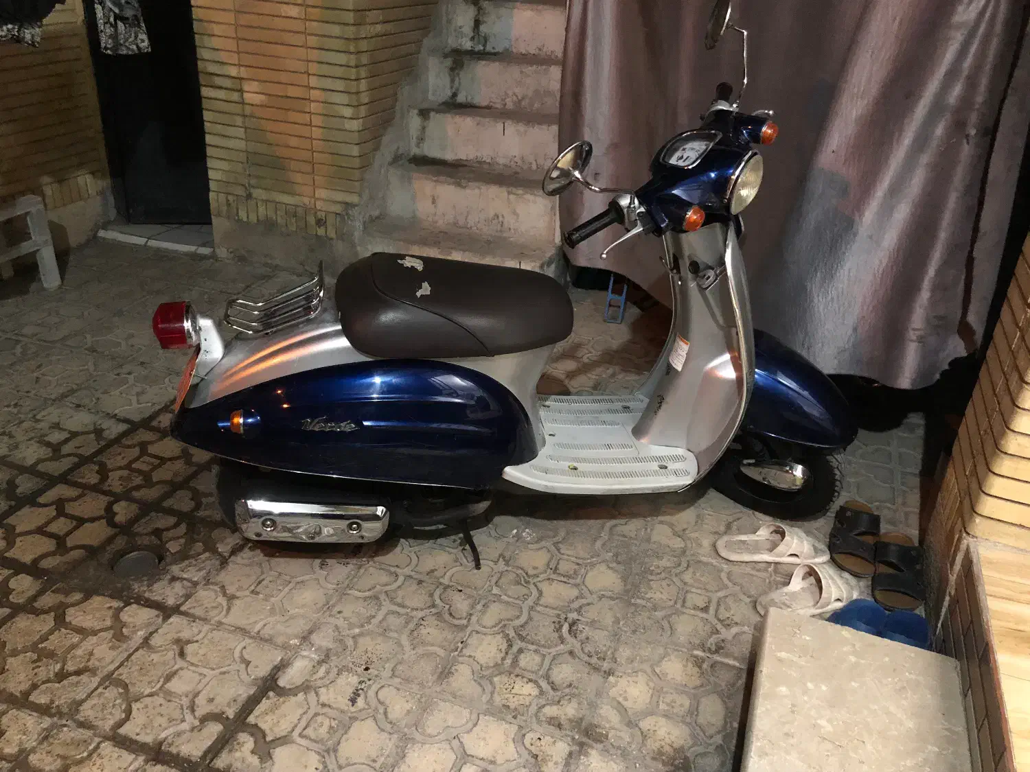 موتور سیکلت پاکشتی|موتورسیکلت|شیراز, قلعه نو|دیوار