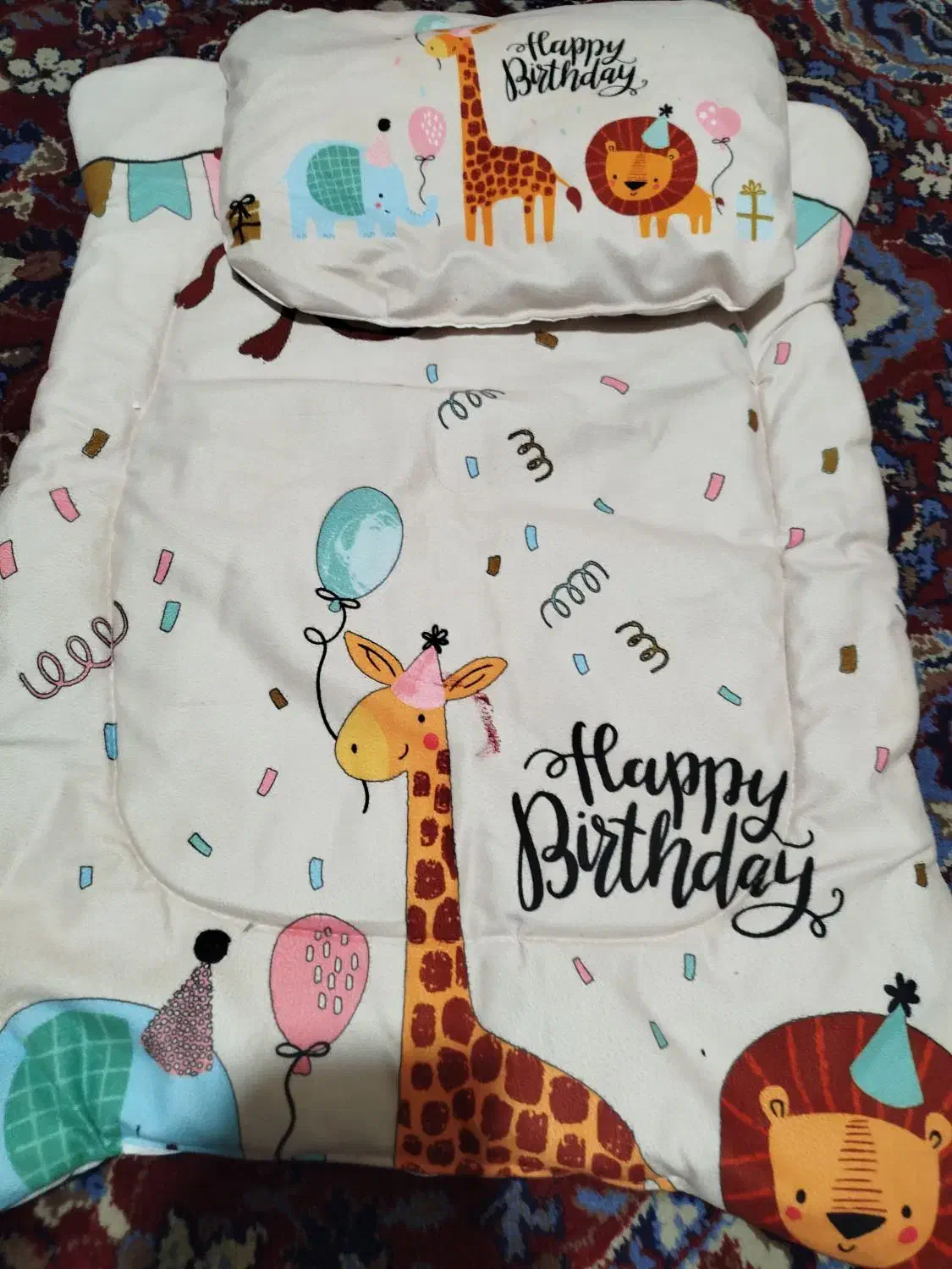 چندتا وسیله نوزادبصورت یکجا|کفش و لباس بچه|اردکان, |دیوار