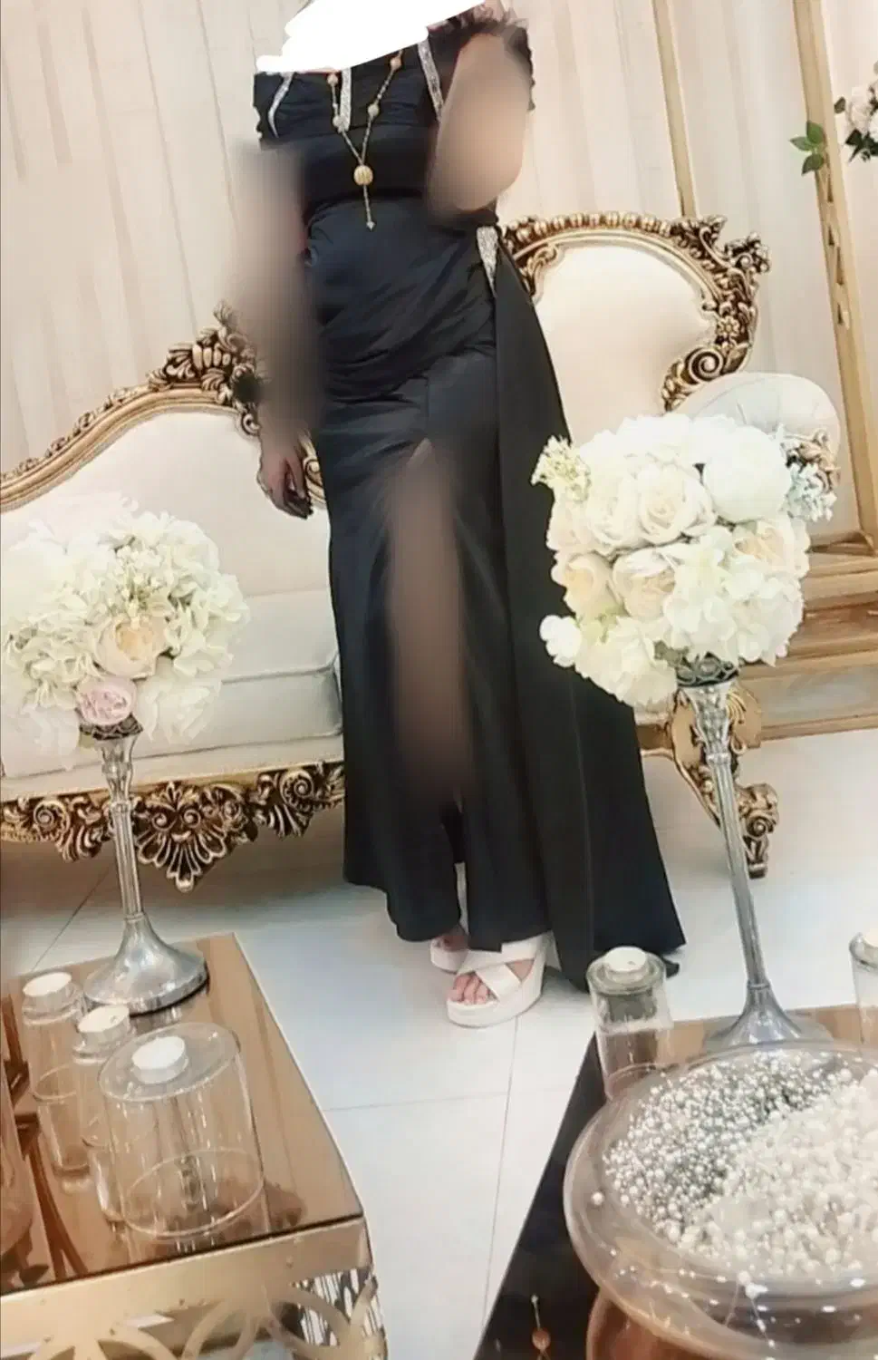 لباس مجلسی|لباس|باوی, |دیوار