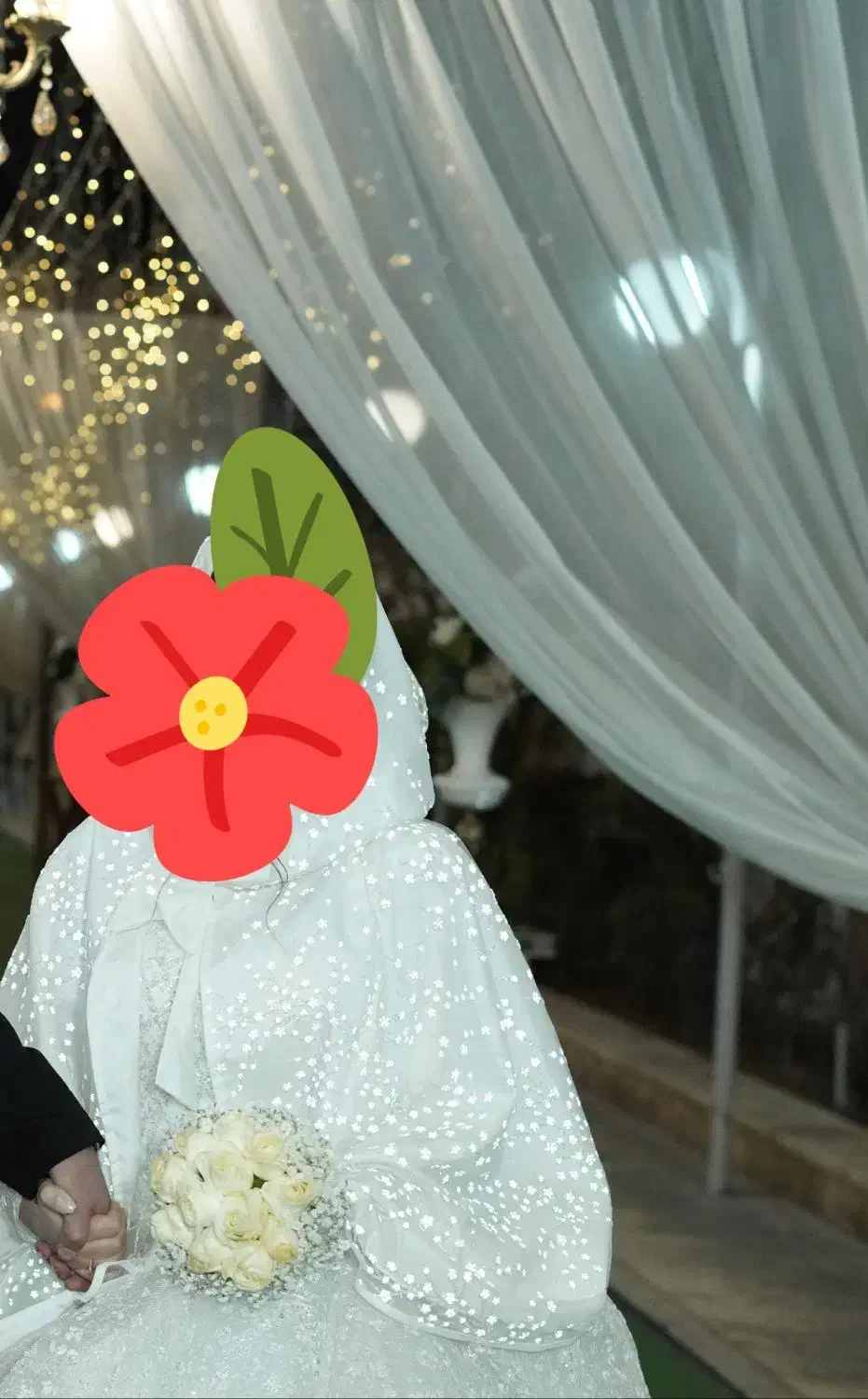 لباس عروس|لباس|کاشان, ولیعصر|دیوار