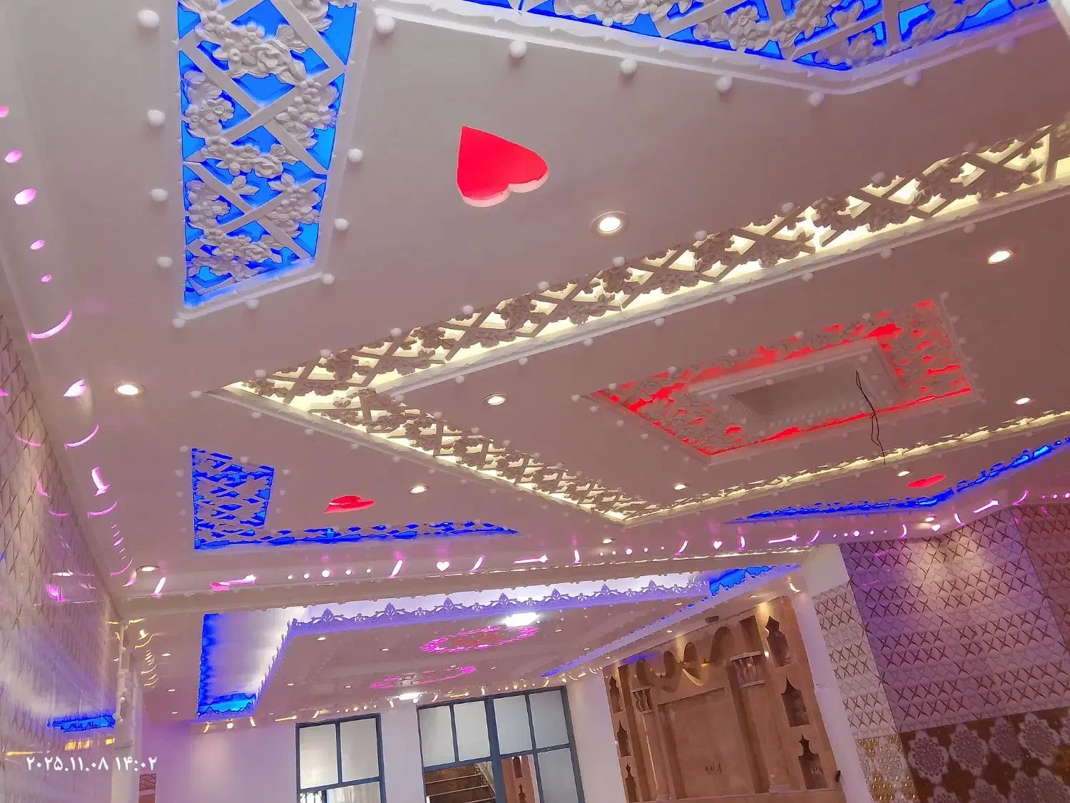 برق کارساختمان|خدمات پیشه و مهارت|خاش, |دیوار