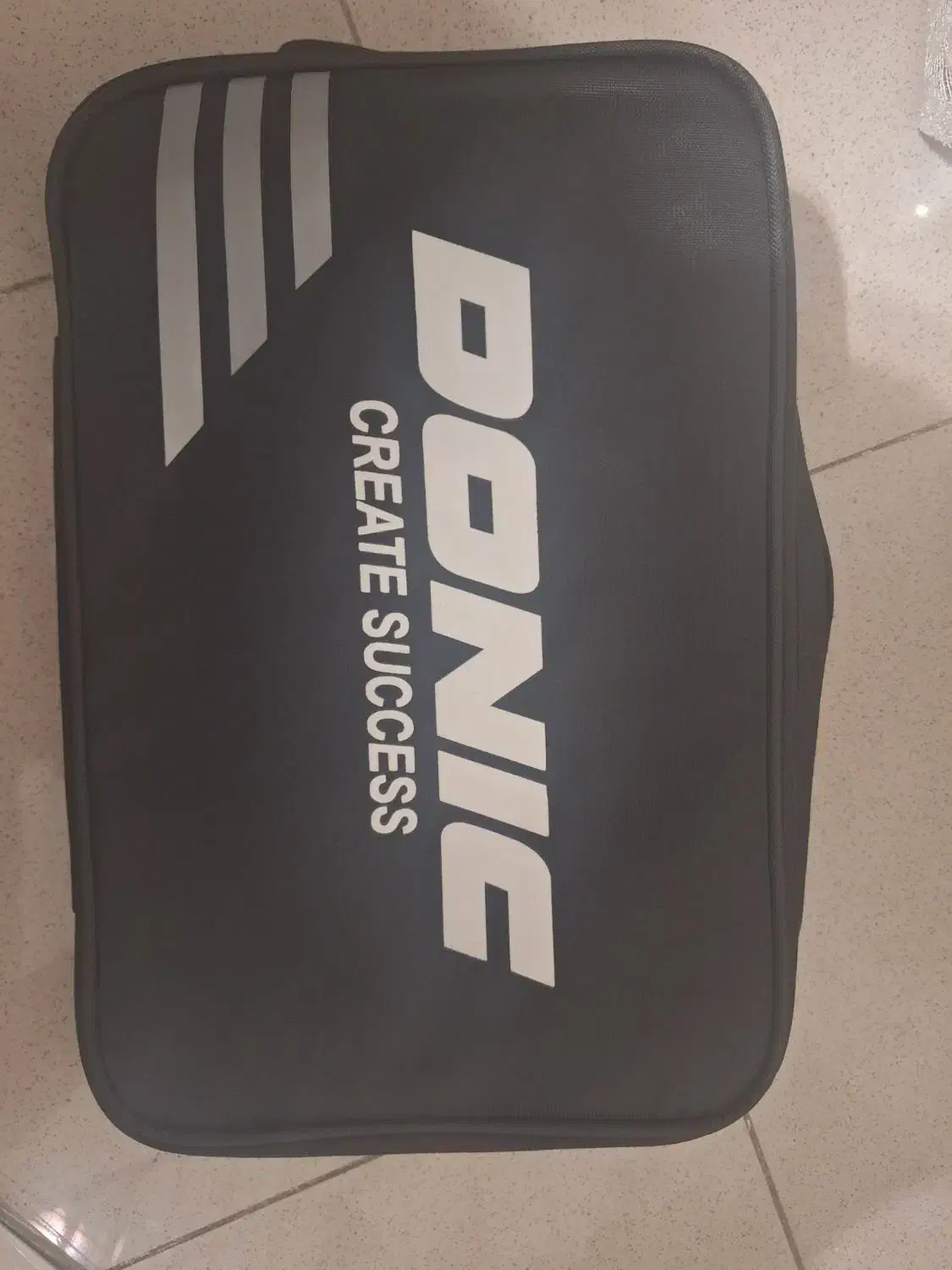 راکت کاملا نو|ورزشهای توپی|تهران, والفجر|دیوار